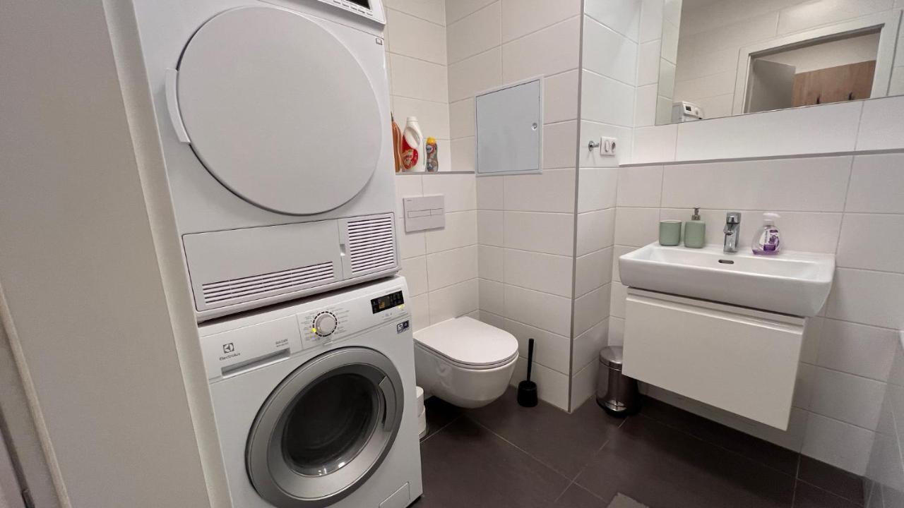 Apartmán 2 Apartment, Old City, New Building - Stein Bratislava