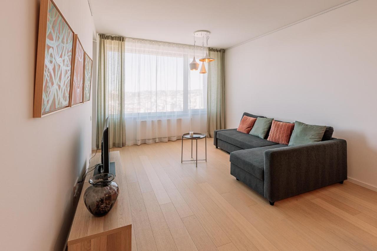 Apartment Skau Coral In Sky Park 22 Floor 1tower Panoramic View Free Parking *