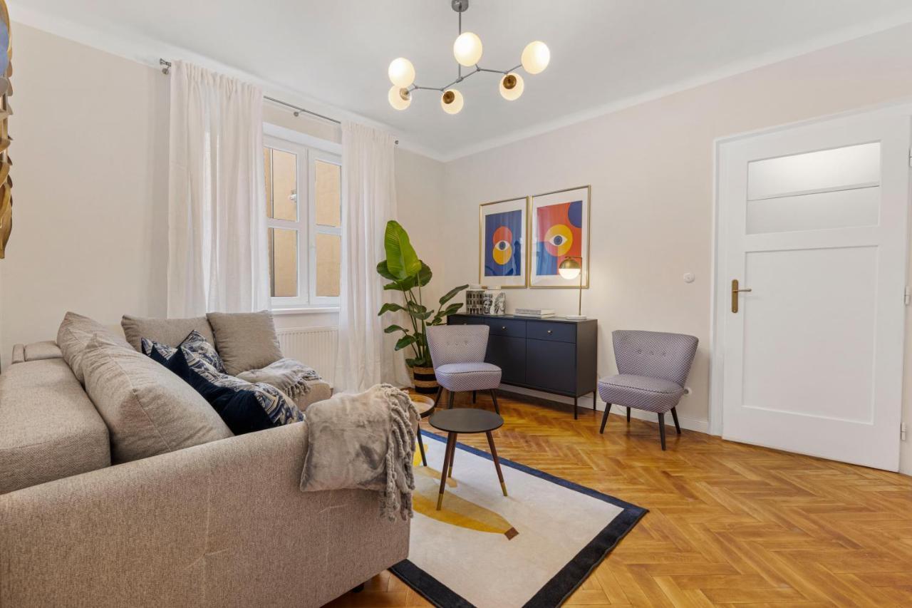 Apartment Lam Modern Art - Ac - Free Parking Bratislava