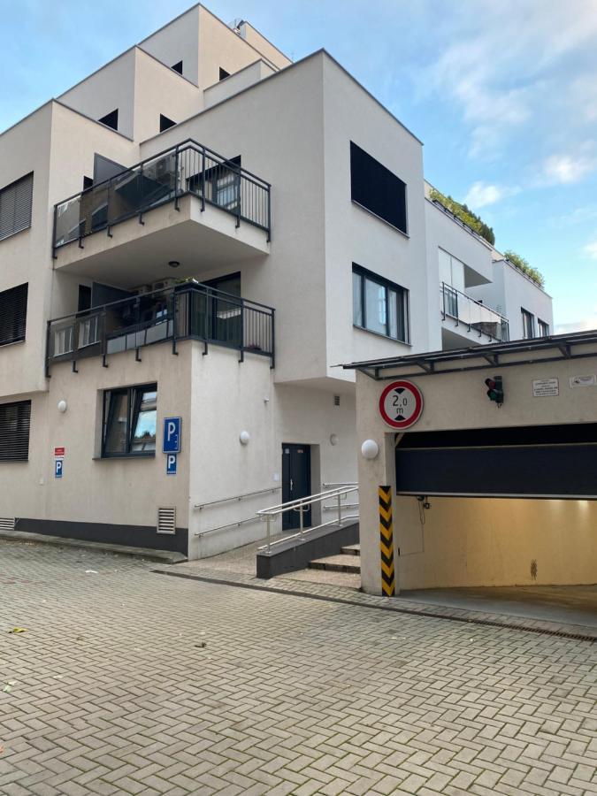 The Elite Ii Downtown Ac & Garage Parking Apartment Bratislava