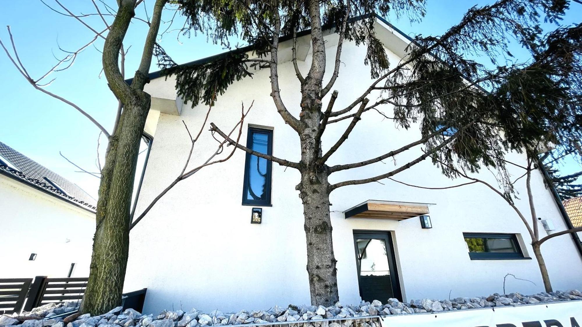 Apartment House Flow, 3 With Terrace, Free 2 Parking Bratislava