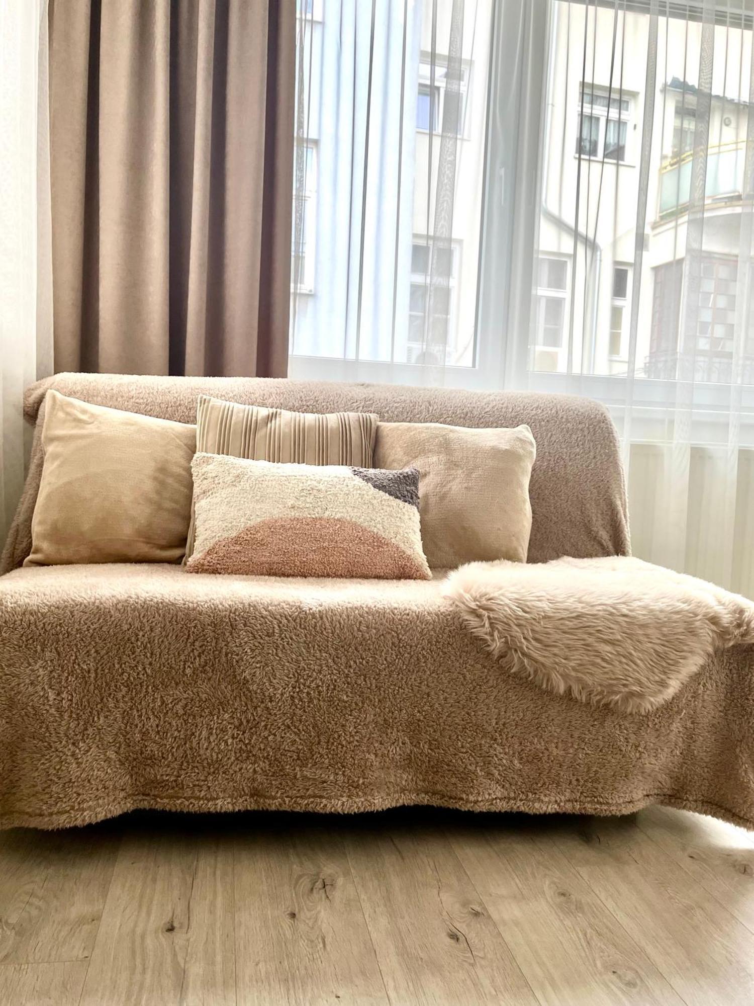 The Elite Ii Downtown Ac & Garage Parking Apartment Bratislava