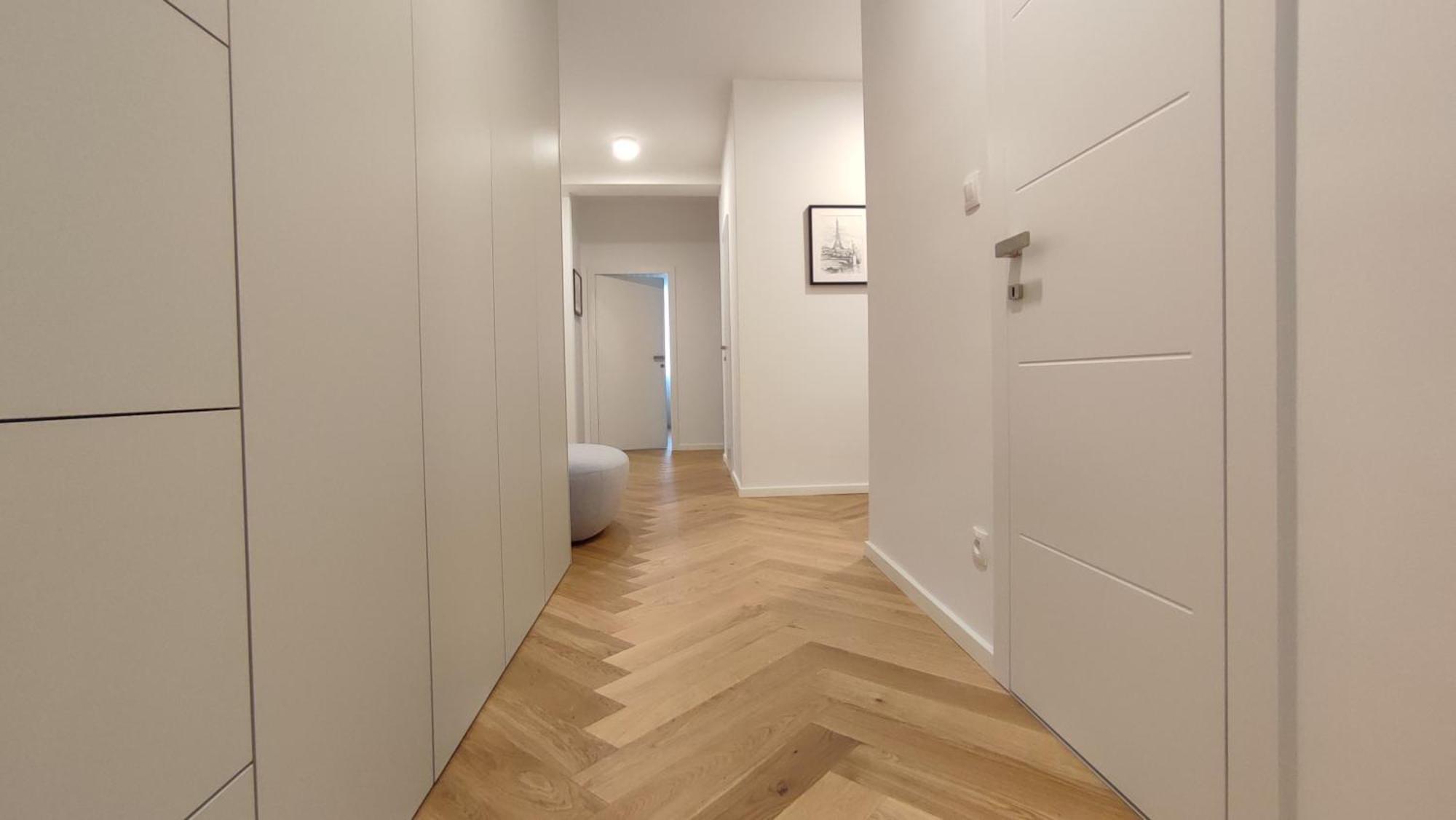 Oldtown 130m2 ,60m2 Terrace And 2 Bathrooms Apartment Bratislava