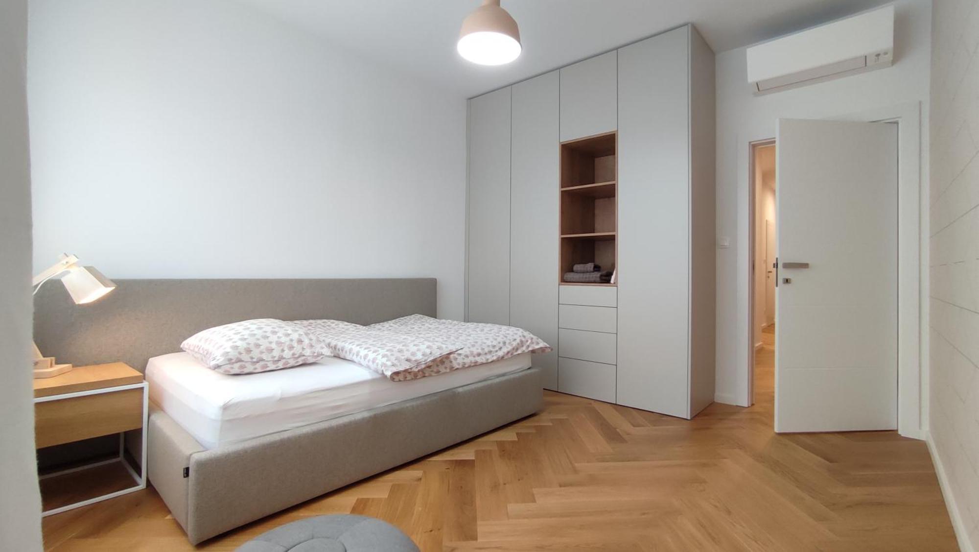 Apartment Oldtown 130m2 ,60m2 Terrace And 2 Bathrooms Bratislava