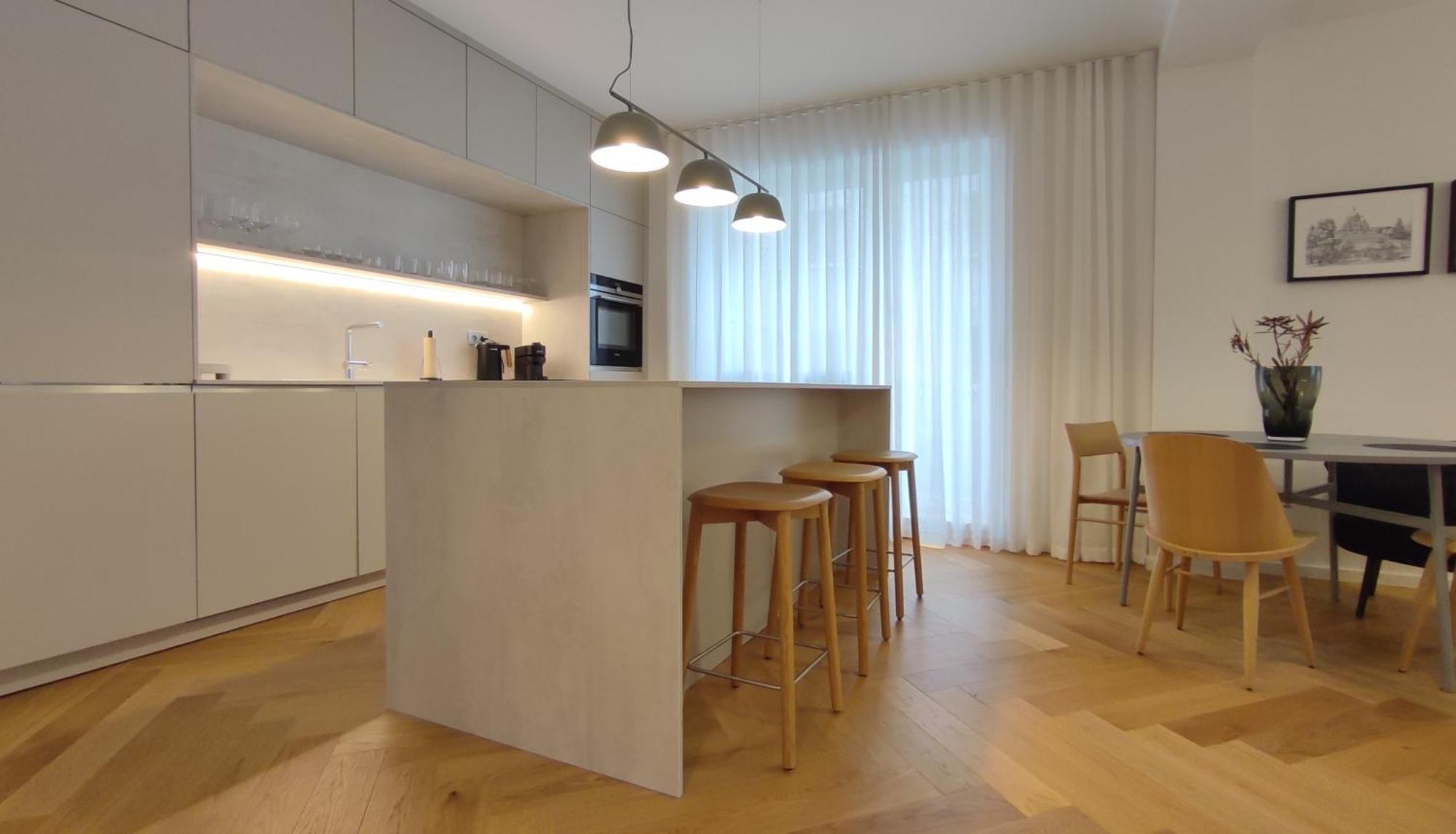 Oldtown 130m2 ,60m2 Terrace And 2 Bathrooms *