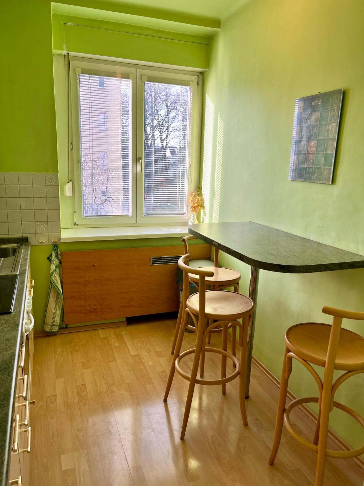 Apartment Victory *