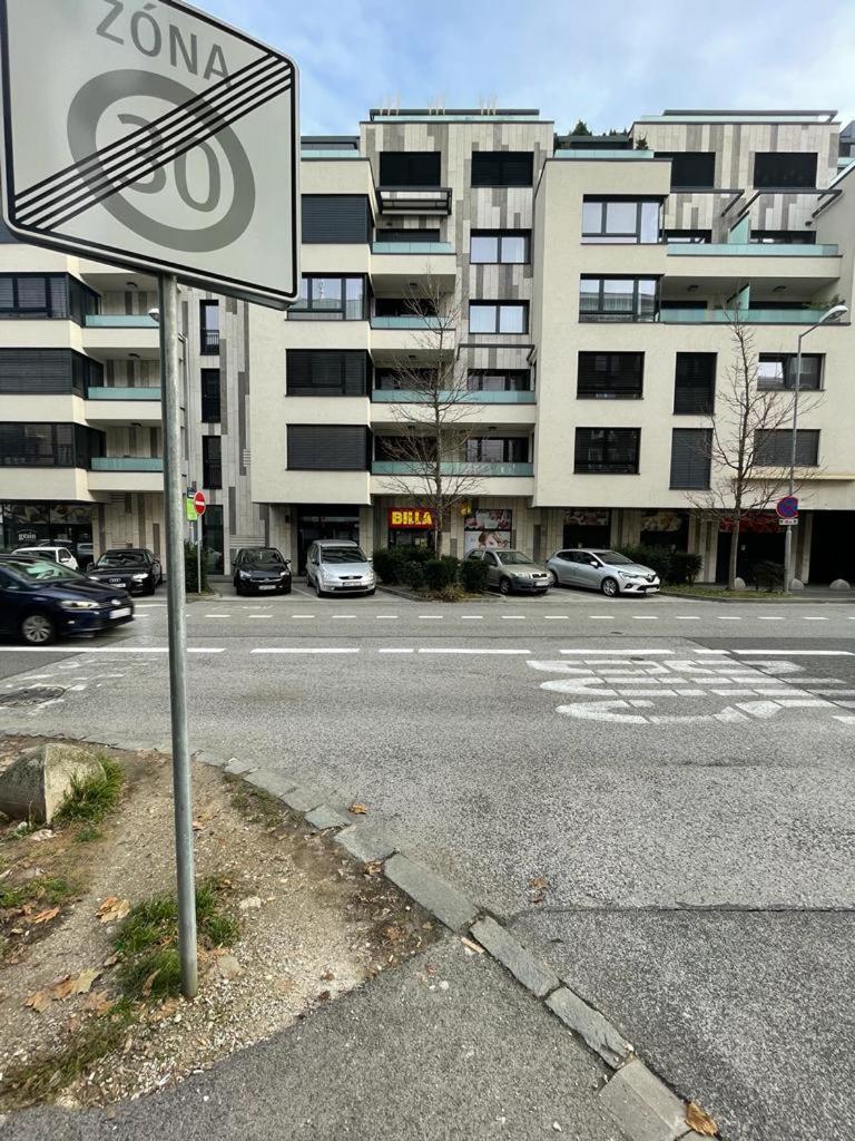 Appartamento Luxury 2bed Flat With Free Parking