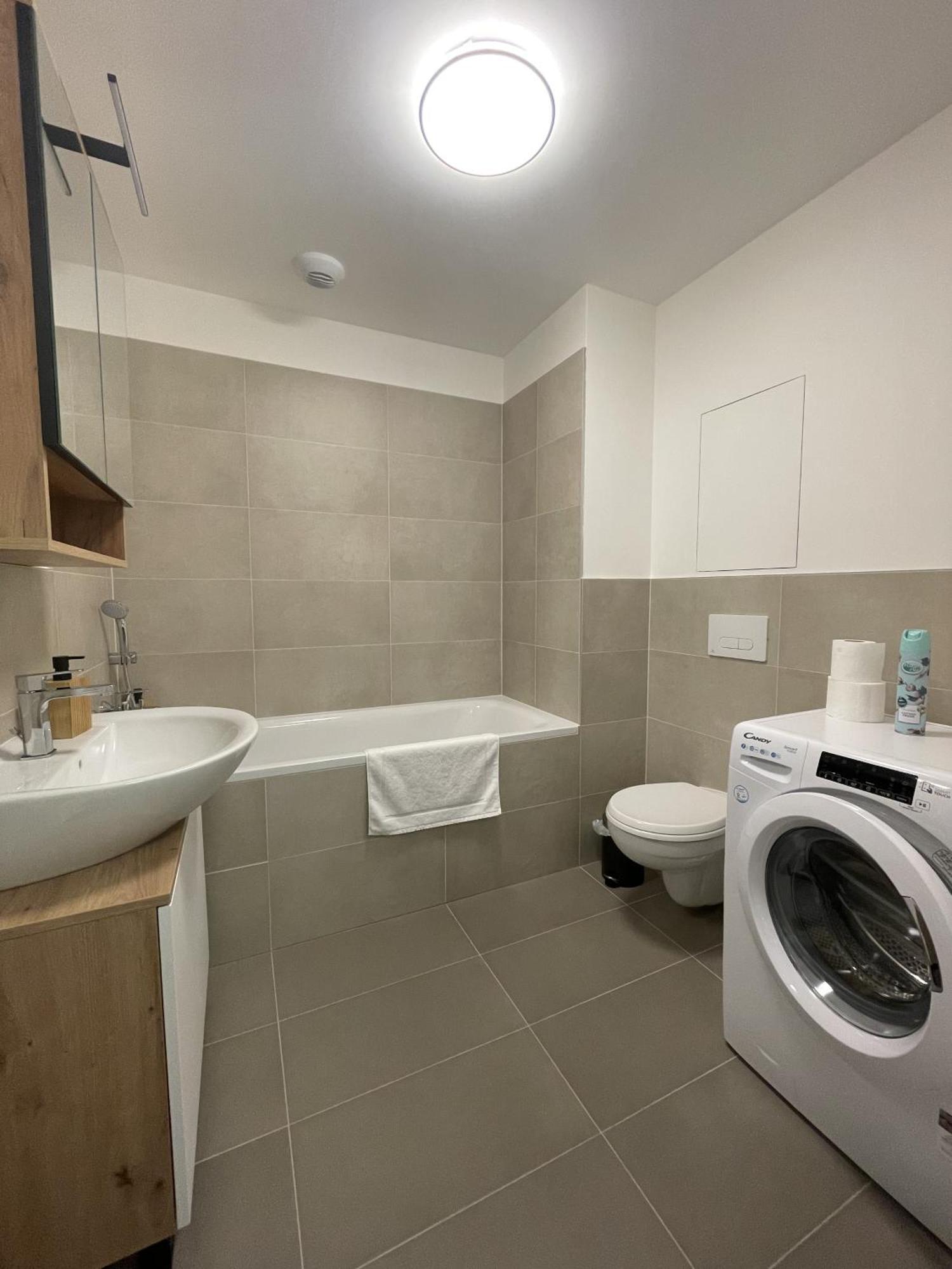 Skynest A204 * Bratislava