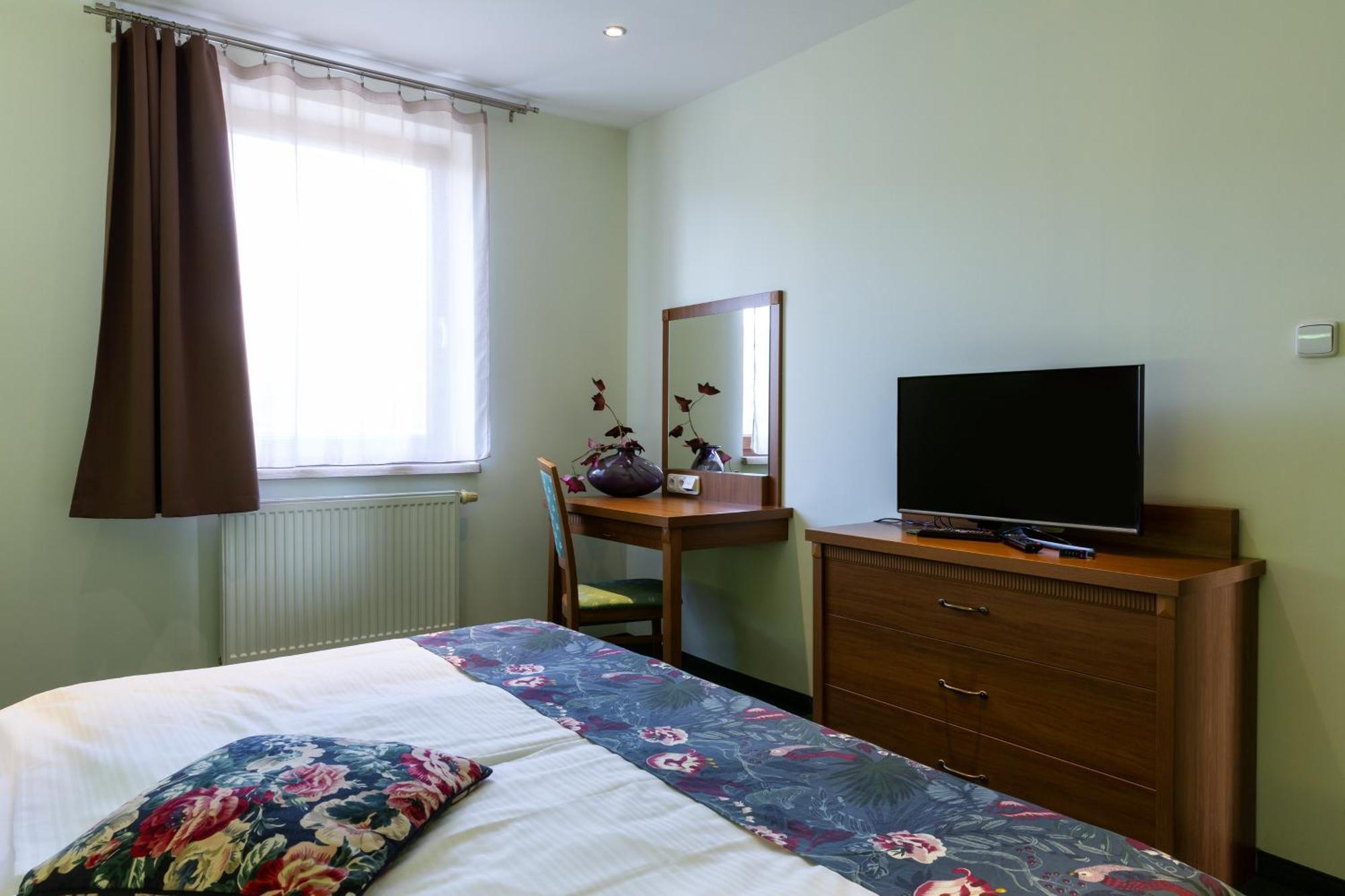 Hotel Max 3*