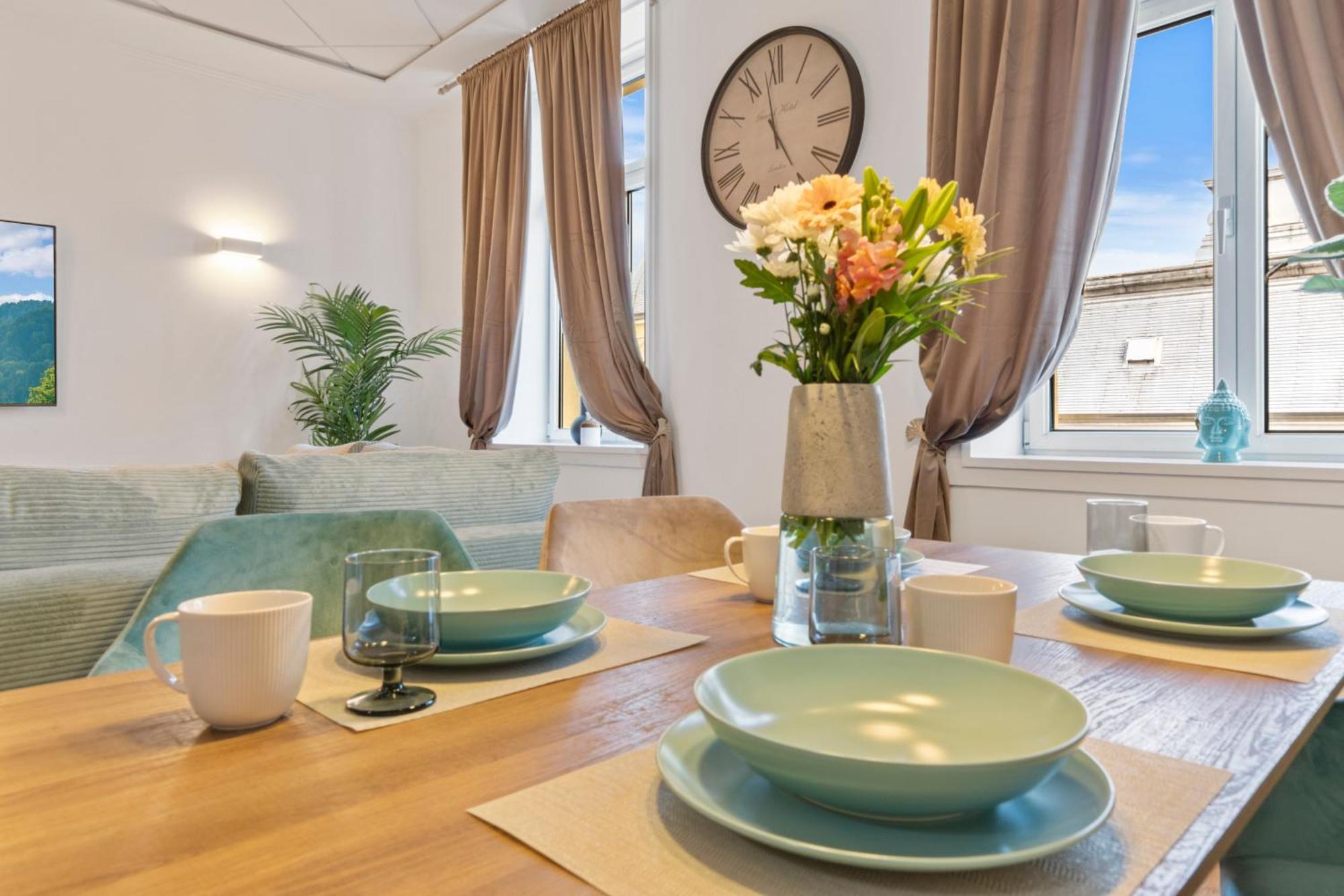 Luxe Living At Old Town Center Căn hộ *