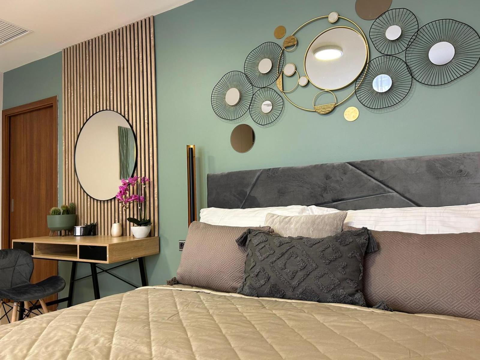 Leo Free Parking - President Palace Apartment Bratislava