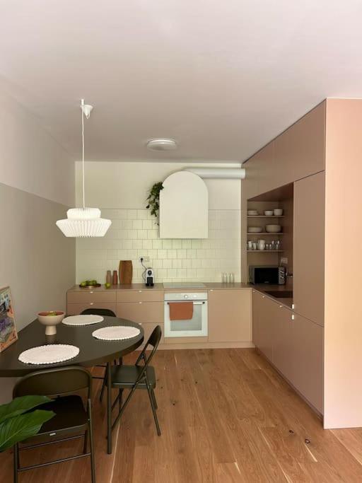 Zwirn, Free Parking, 24/7 Access Apartamento *