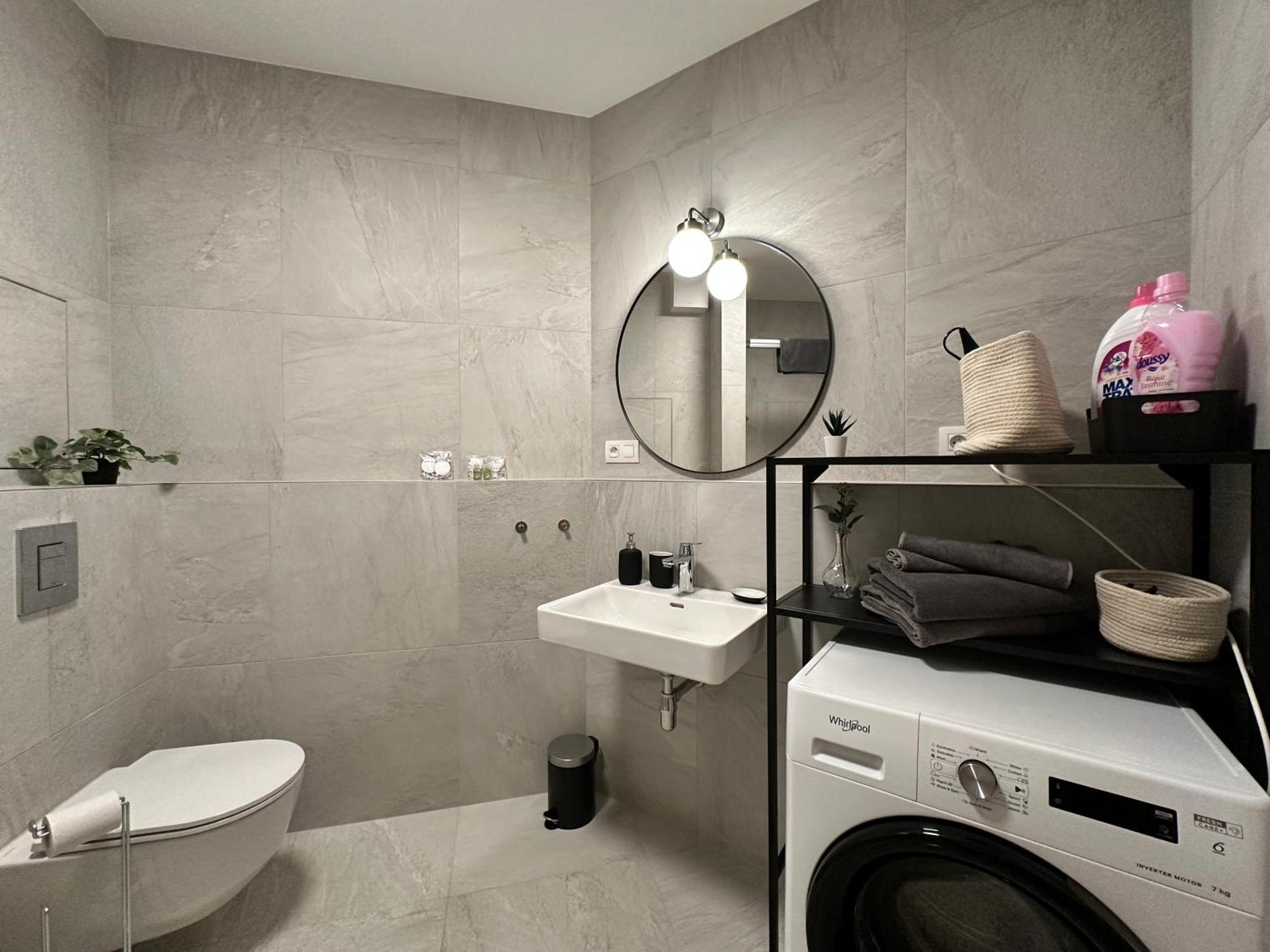 Apartment Zwirn1, Uplne Nove, Parkovanie, Klimatizacia, Bratislava