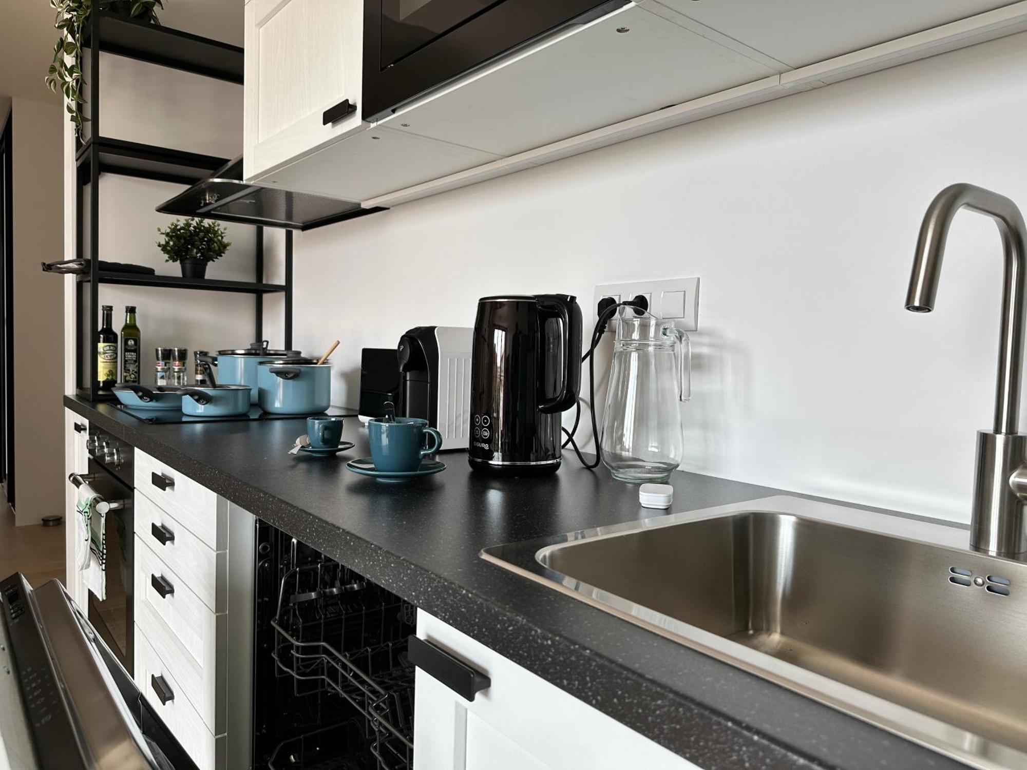 Zwirn1, Uplne Nove, Parkovanie, Klimatizacia, Apartment *