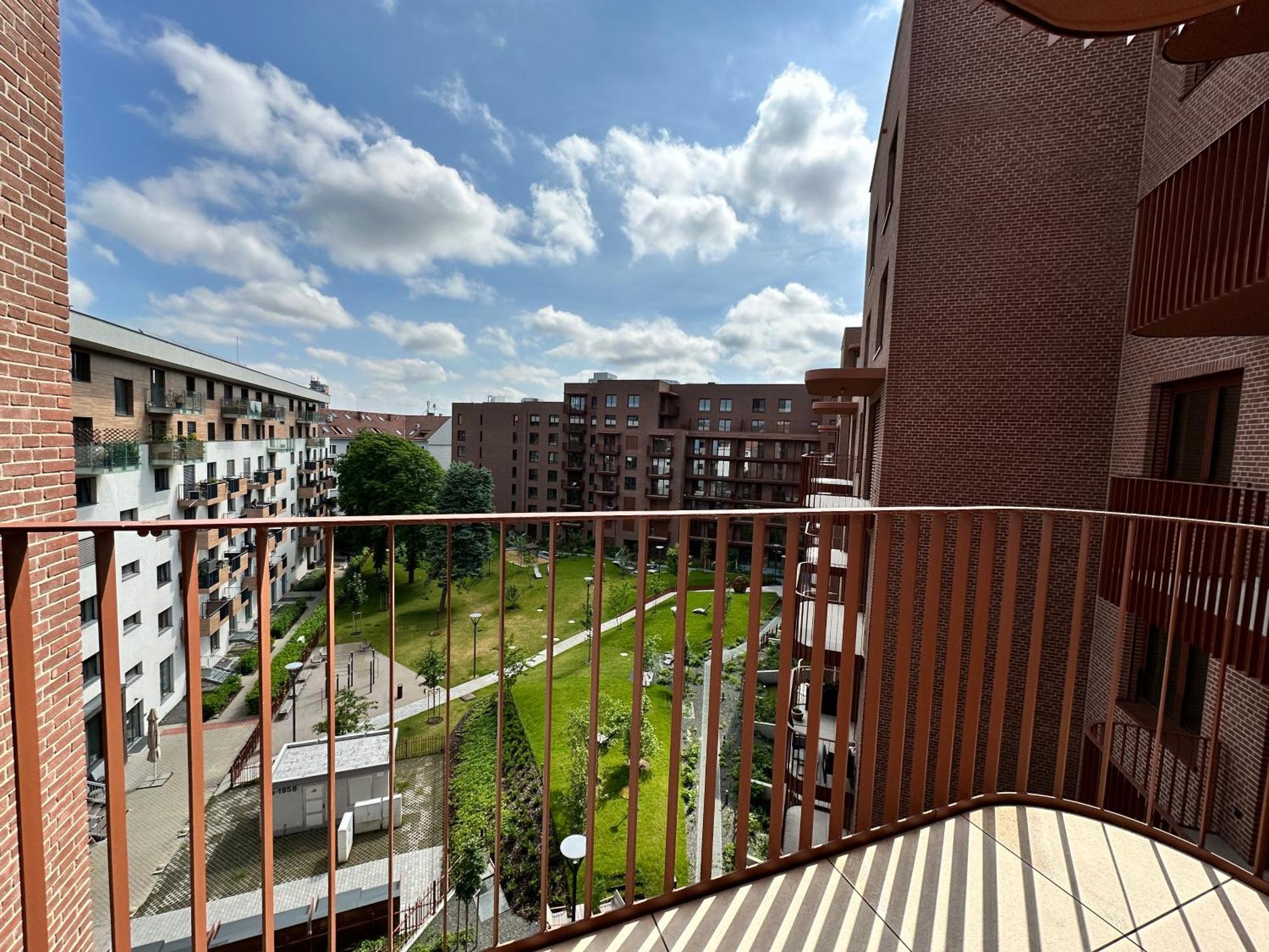 Apartment Zwirn1, Uplne Nove, Parkovanie, Klimatizacia, Bratislava