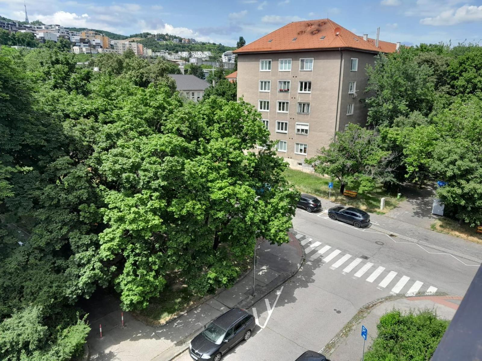 2-room With Balcony And Loggia Apartment Pressburg