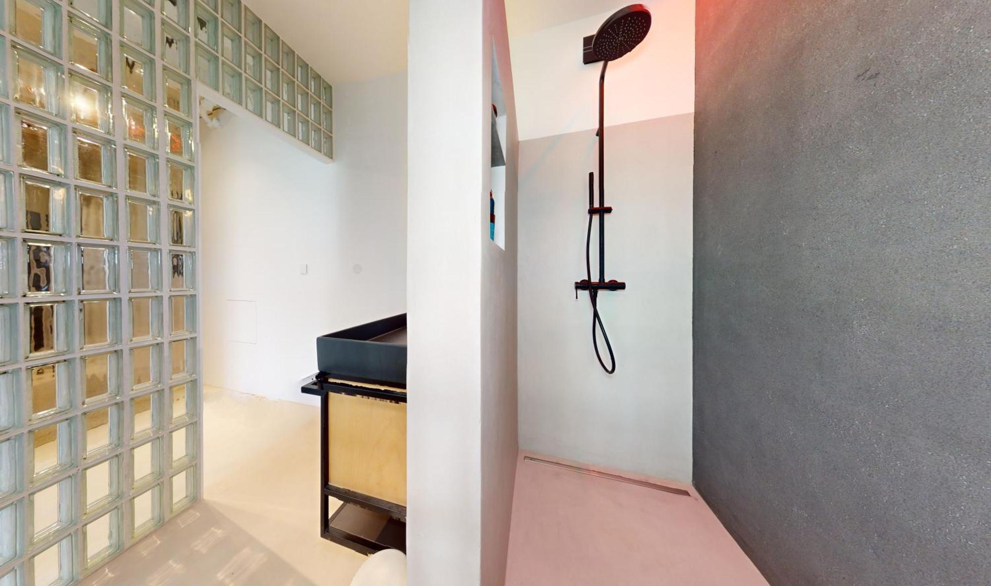 Urban Haven In Center With Free Parking Căn hộ *