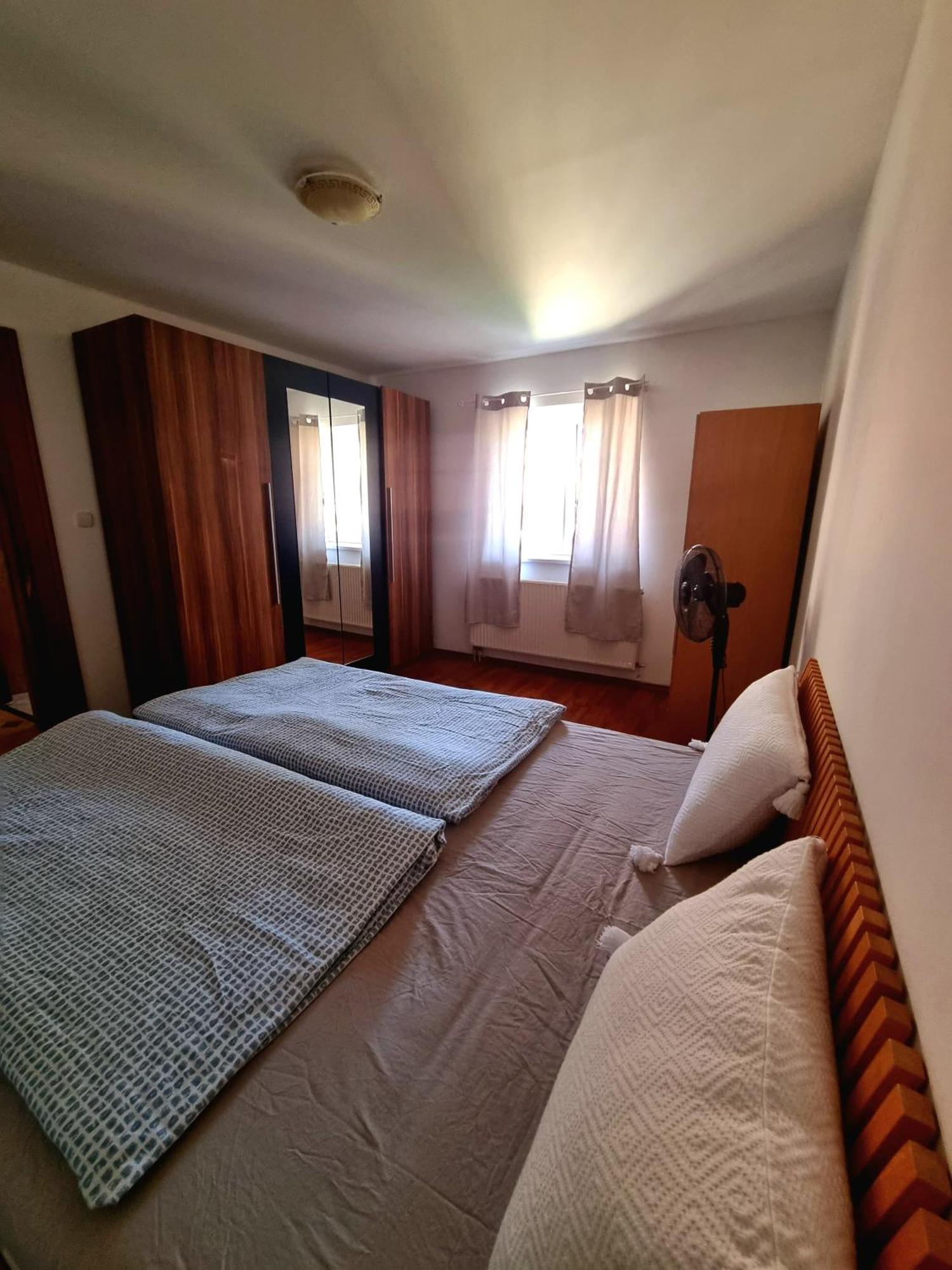 Apartment Big Huge Center 84m Nivy *