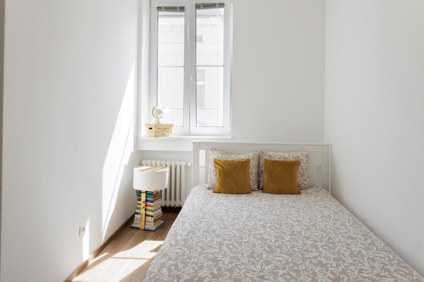 Boutique Flat In Old Town Apartment *