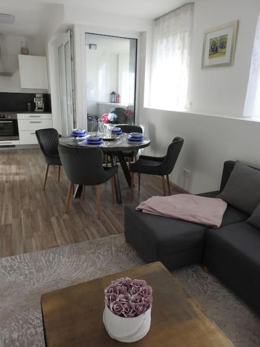 Apartment Juliet's Hideout Bratislava