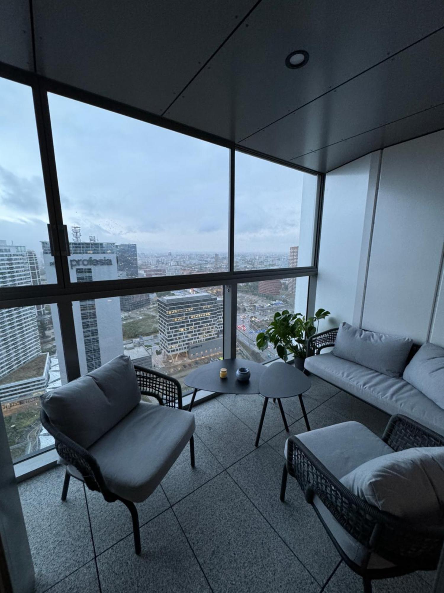 Eurovea Tower 31 Floor Sky *