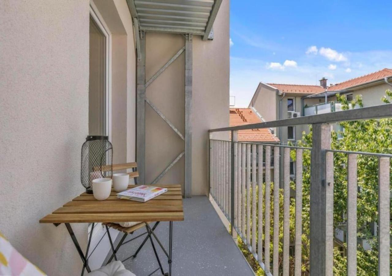 Modern Near Train Station #11 Apartment Bratislava