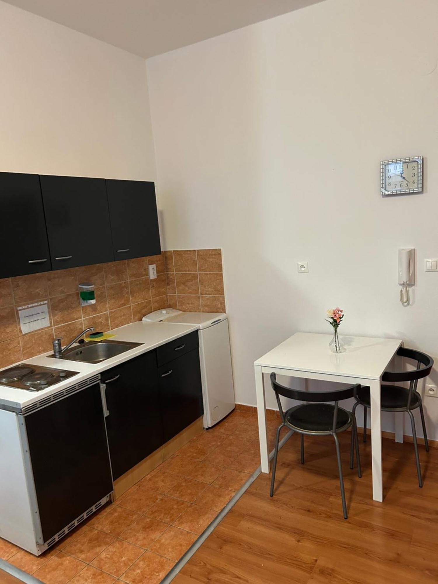 1 St Plaza De Luxe * Bratislava