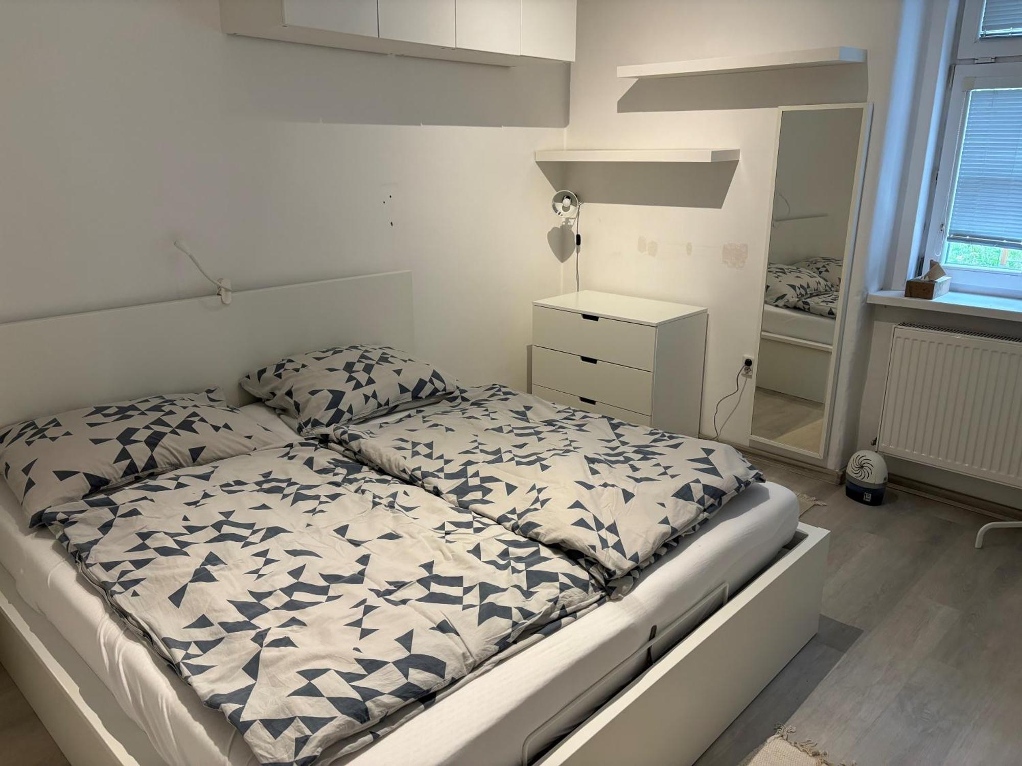Cozy In Center Apartment