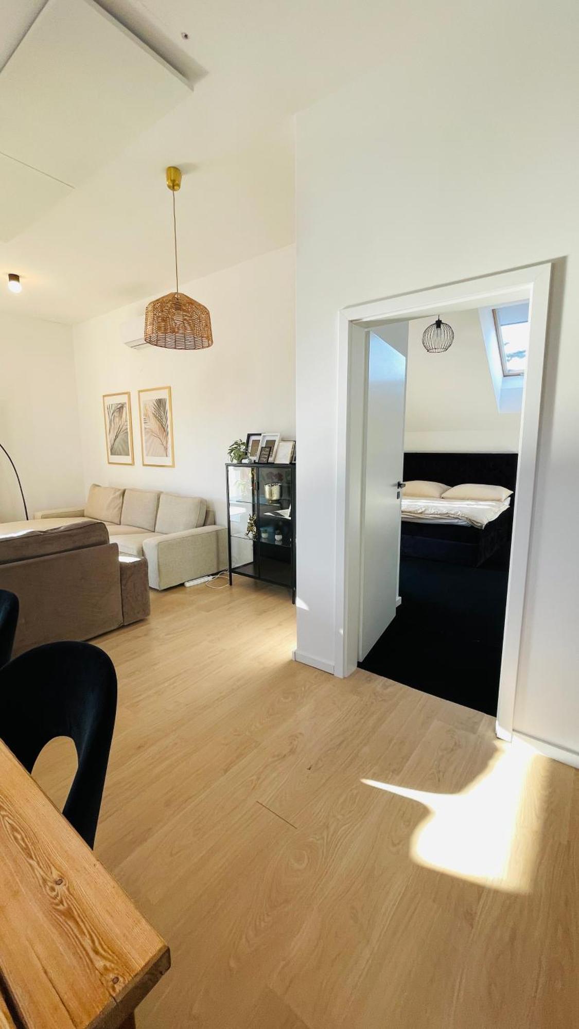 House Flow, 3 With Terrace, Free 2 Parking Apartment Bratislava