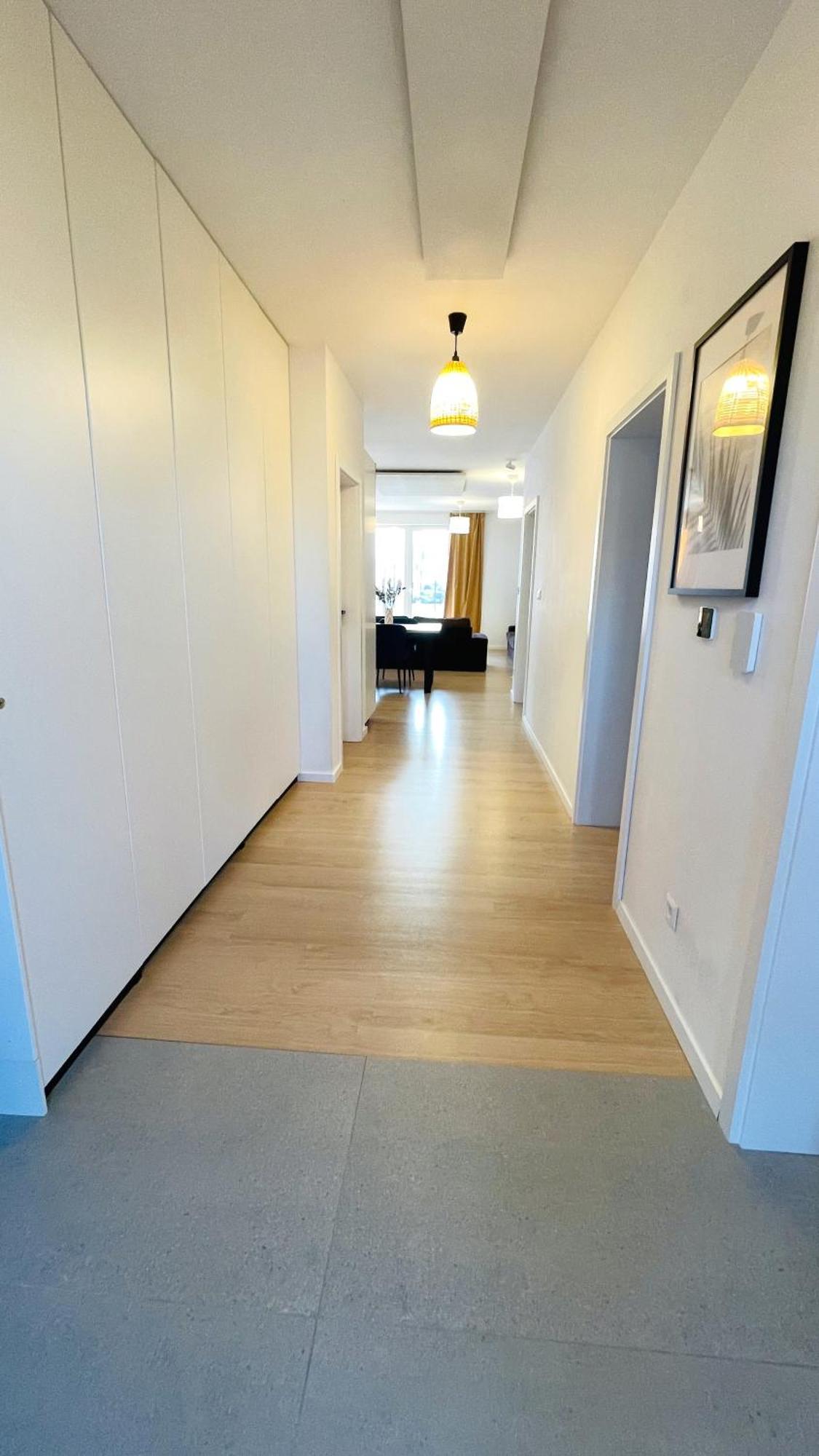 Apartment House Flow, 3 With Terrace, Free 2 Parking *