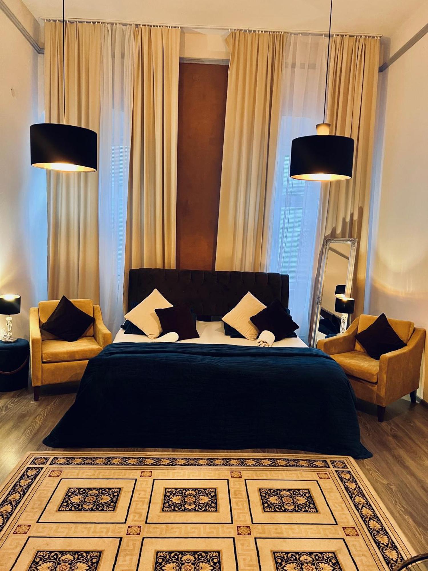 Csaky Palace Ba 3 Bratislava