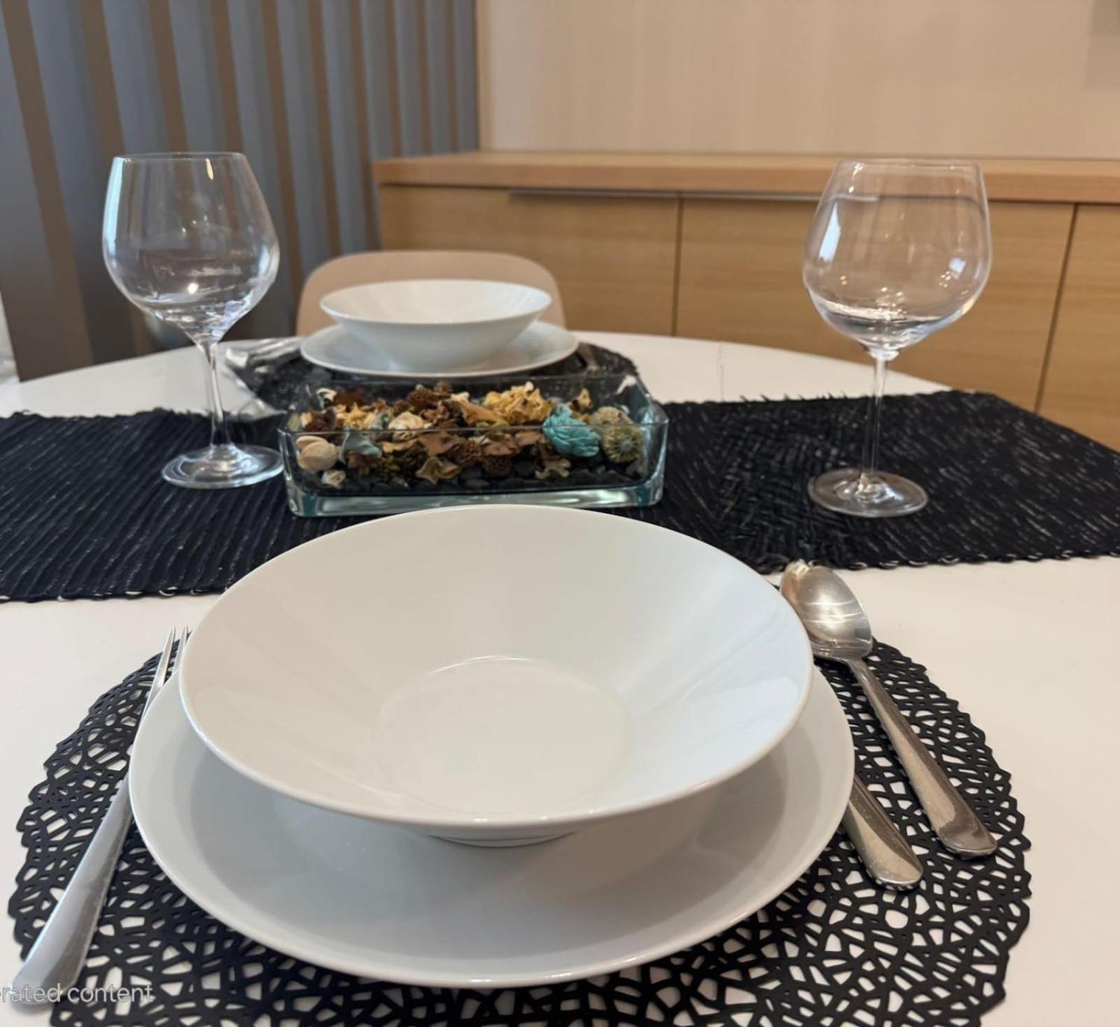Apartmán Downtown Charm With Free Parking Spot *