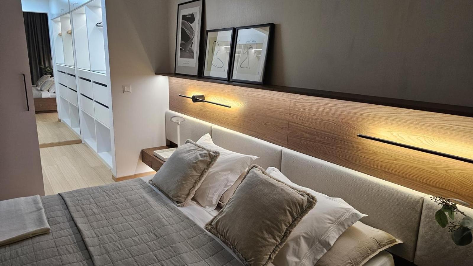 Apartment Skypark Escape With Balcony