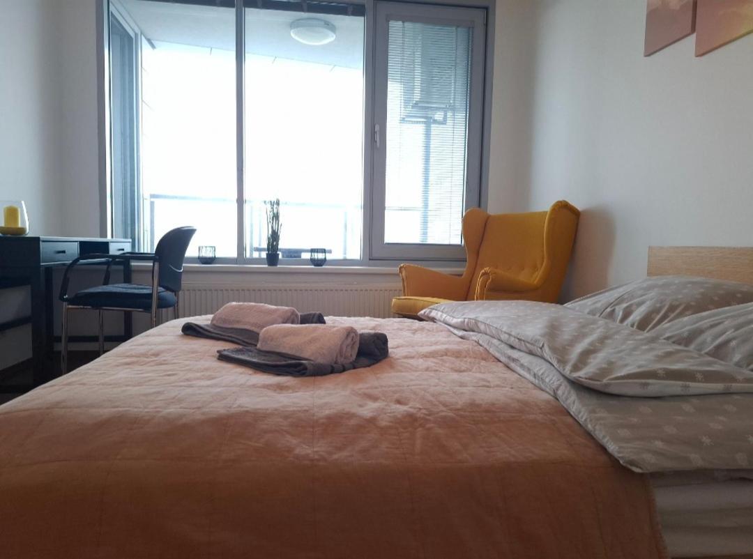 A Zen Getaway With Garage Parking Apartment Bratislava