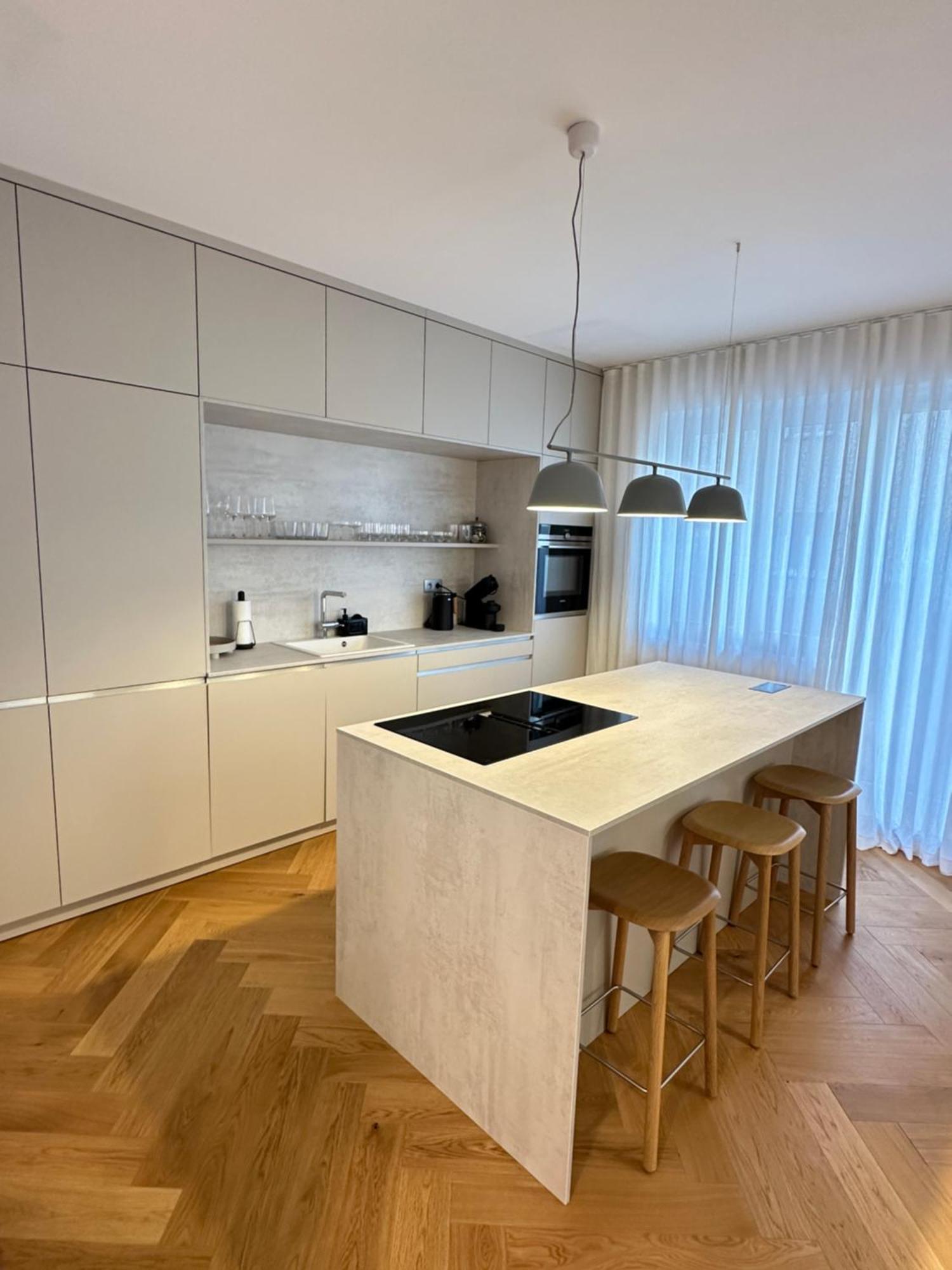 Oldtown 130m2 ,60m2 Terrace And 2 Bathrooms Apartment Bratislava