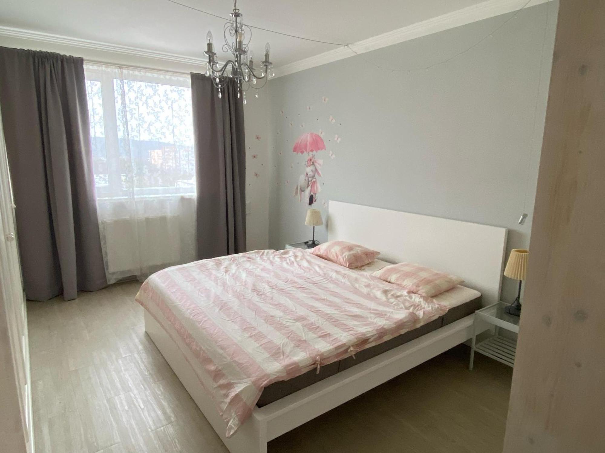 Bagra Apartment, 1-4 Guests, Free Parking & Wifi, 10 Min From Downtown Apartment *