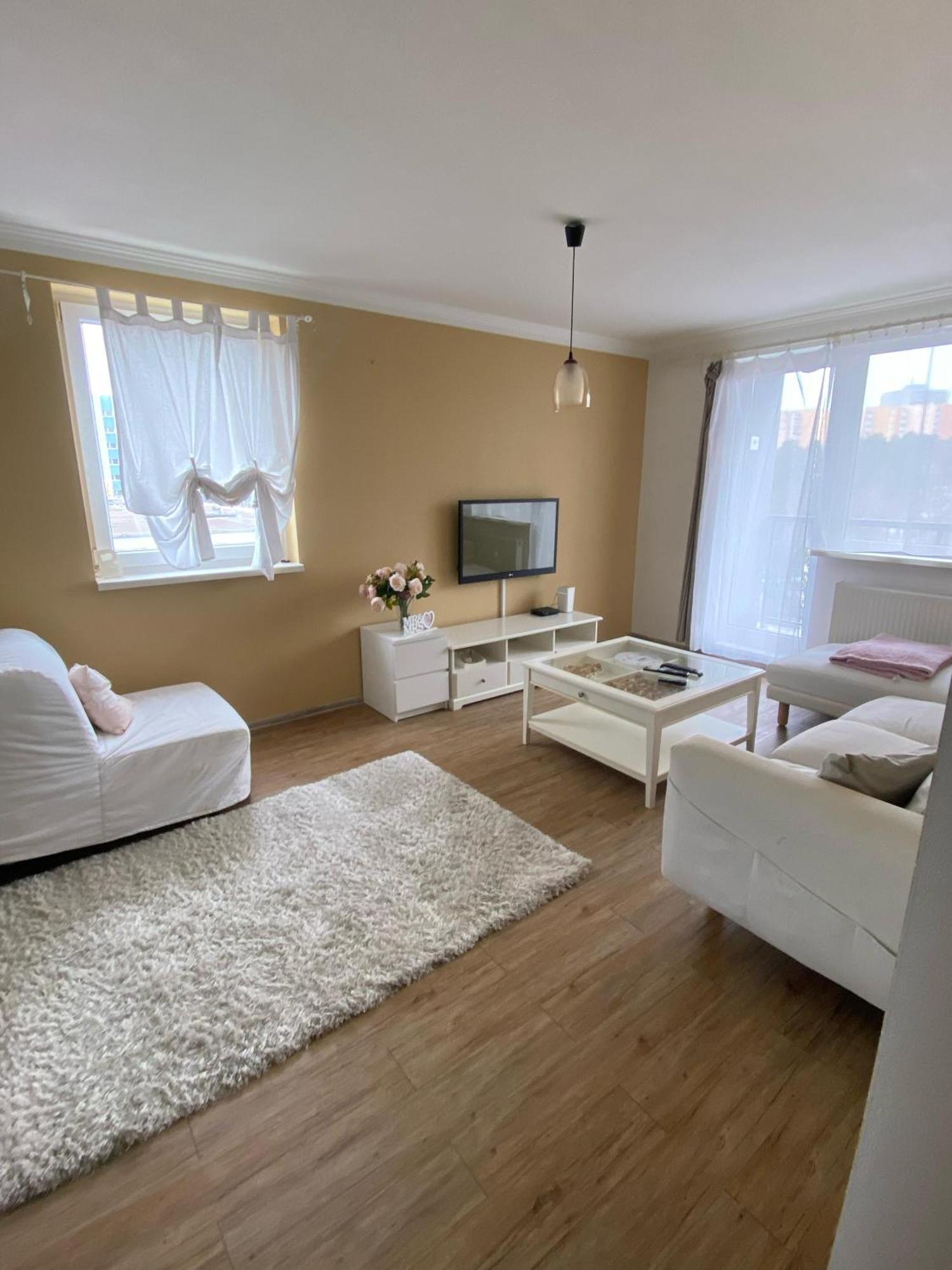 Apartment Bagra Apartment, 1-4 Guests, Free Parking & Wifi, 10 Min From Downtown *