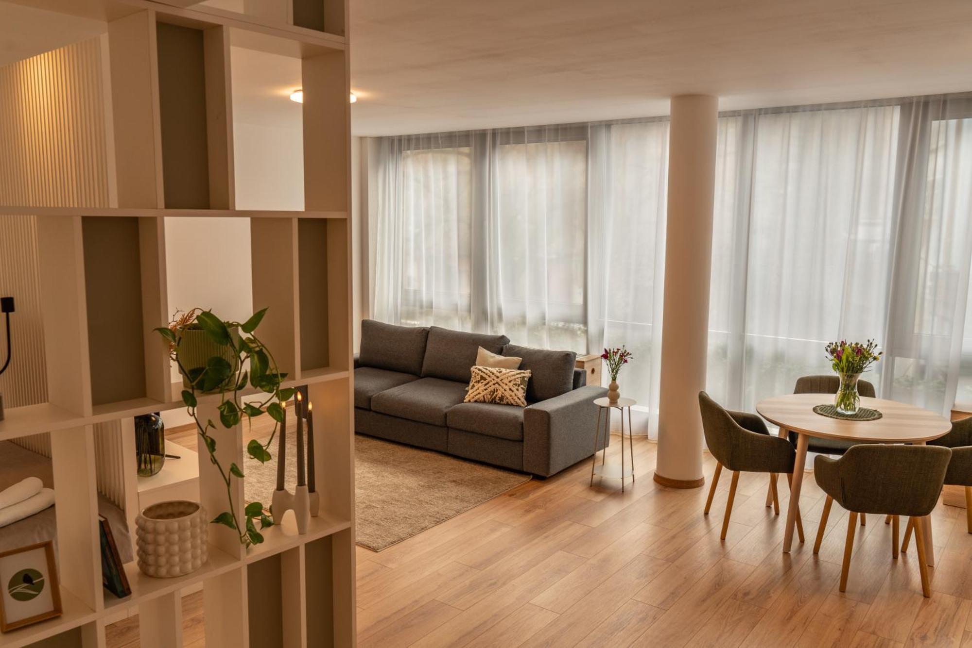 P23 Apartment