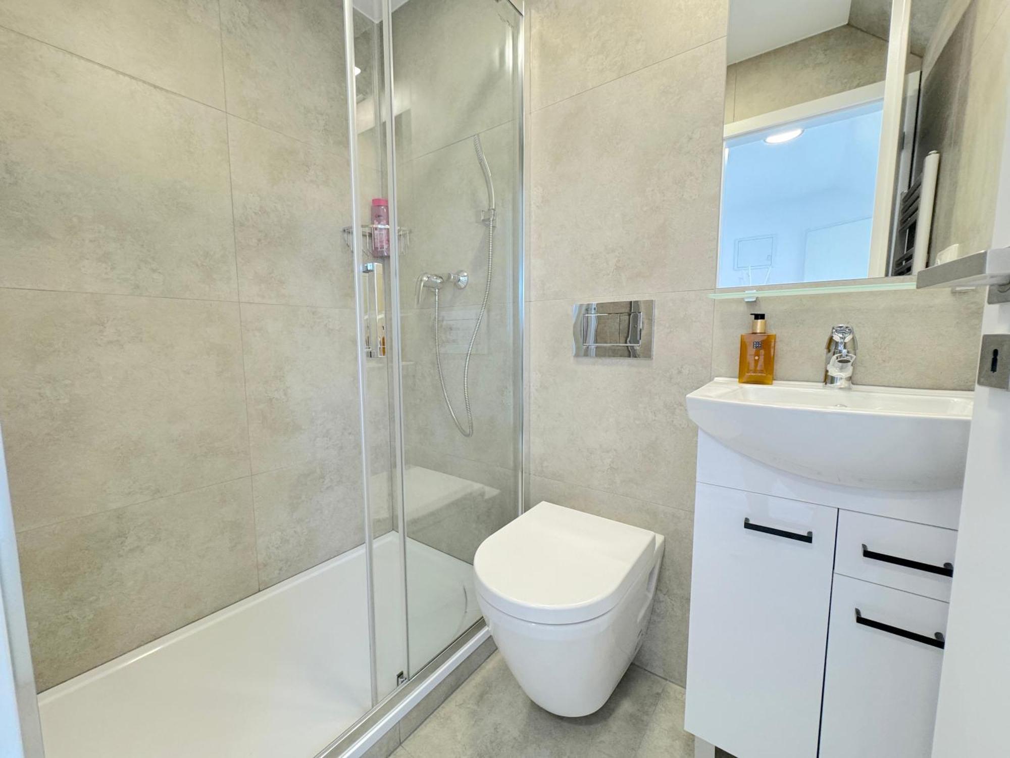 Apartment Krasny - 3 V Blizkosti Centra Bratislava
