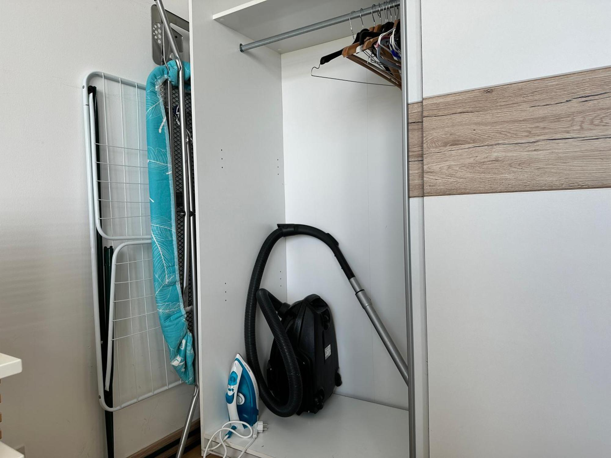 Self Check-in, Danube Bank, Free Parking Apartment *