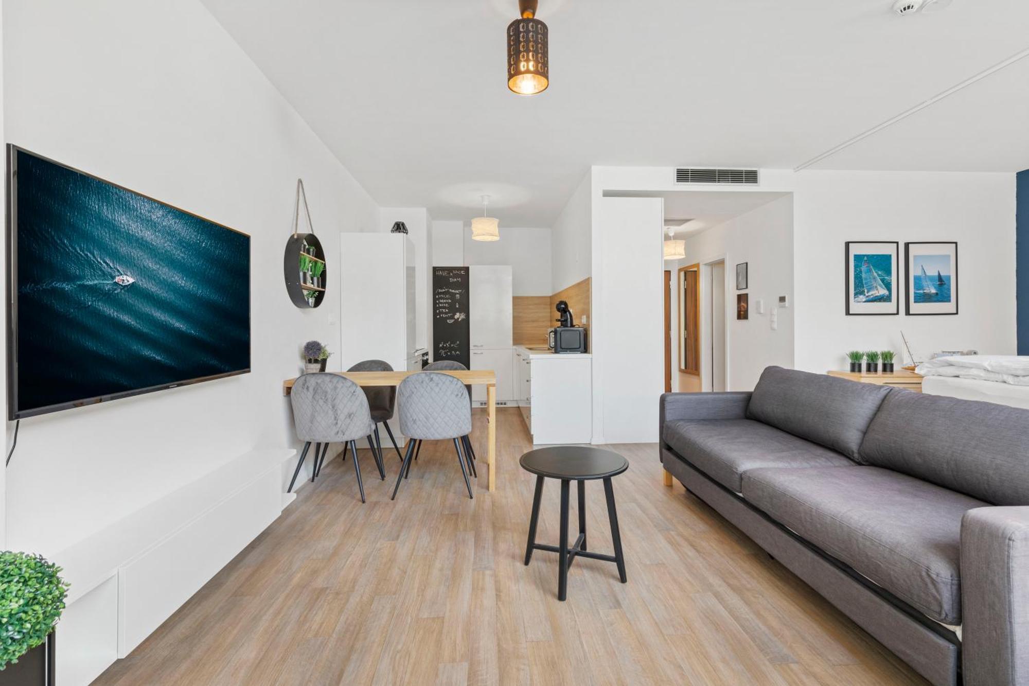 Lam Yacht Club - Terrace 10m2 Căn hộ Bratislava