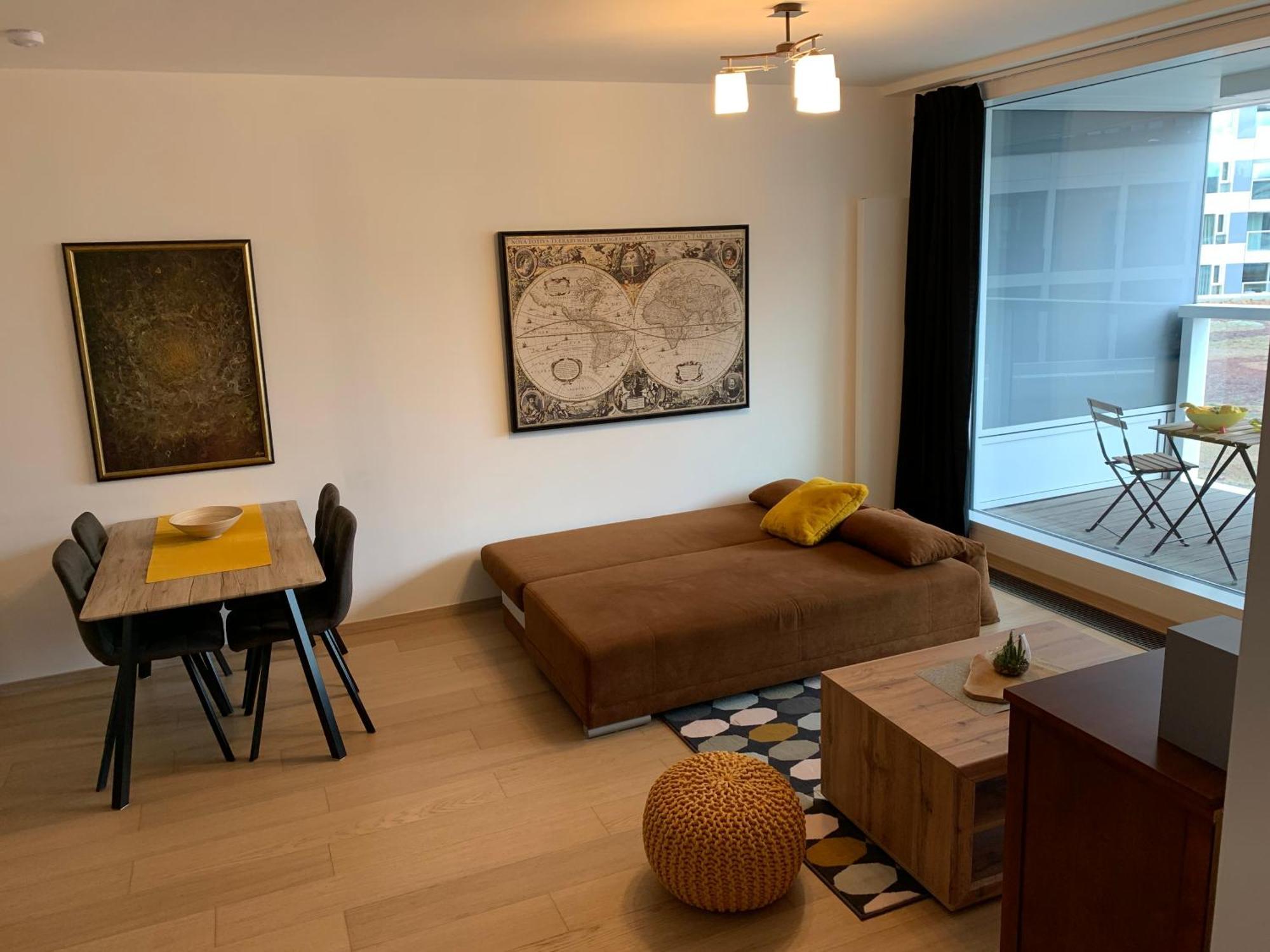 Self Check-in, Danube Bank, Free Parking Apartment *