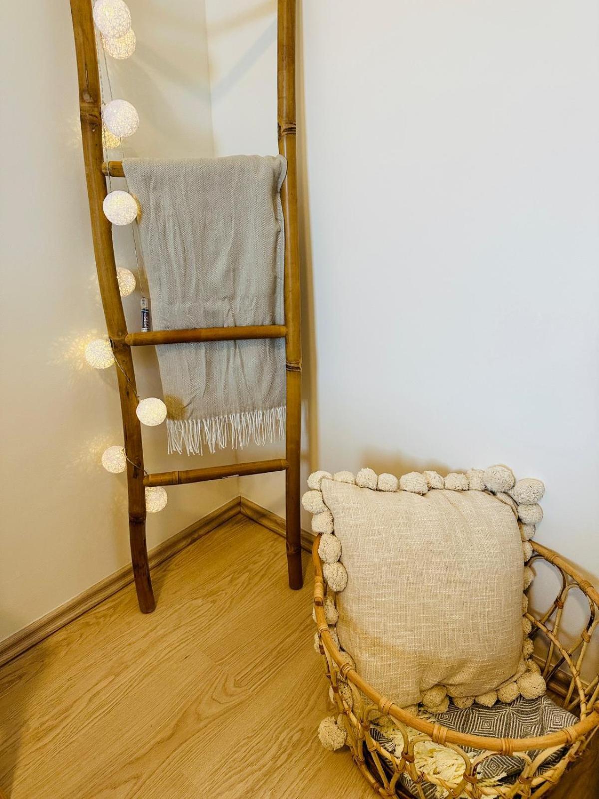 Cozy And Unique Near Train Station * Bratislava