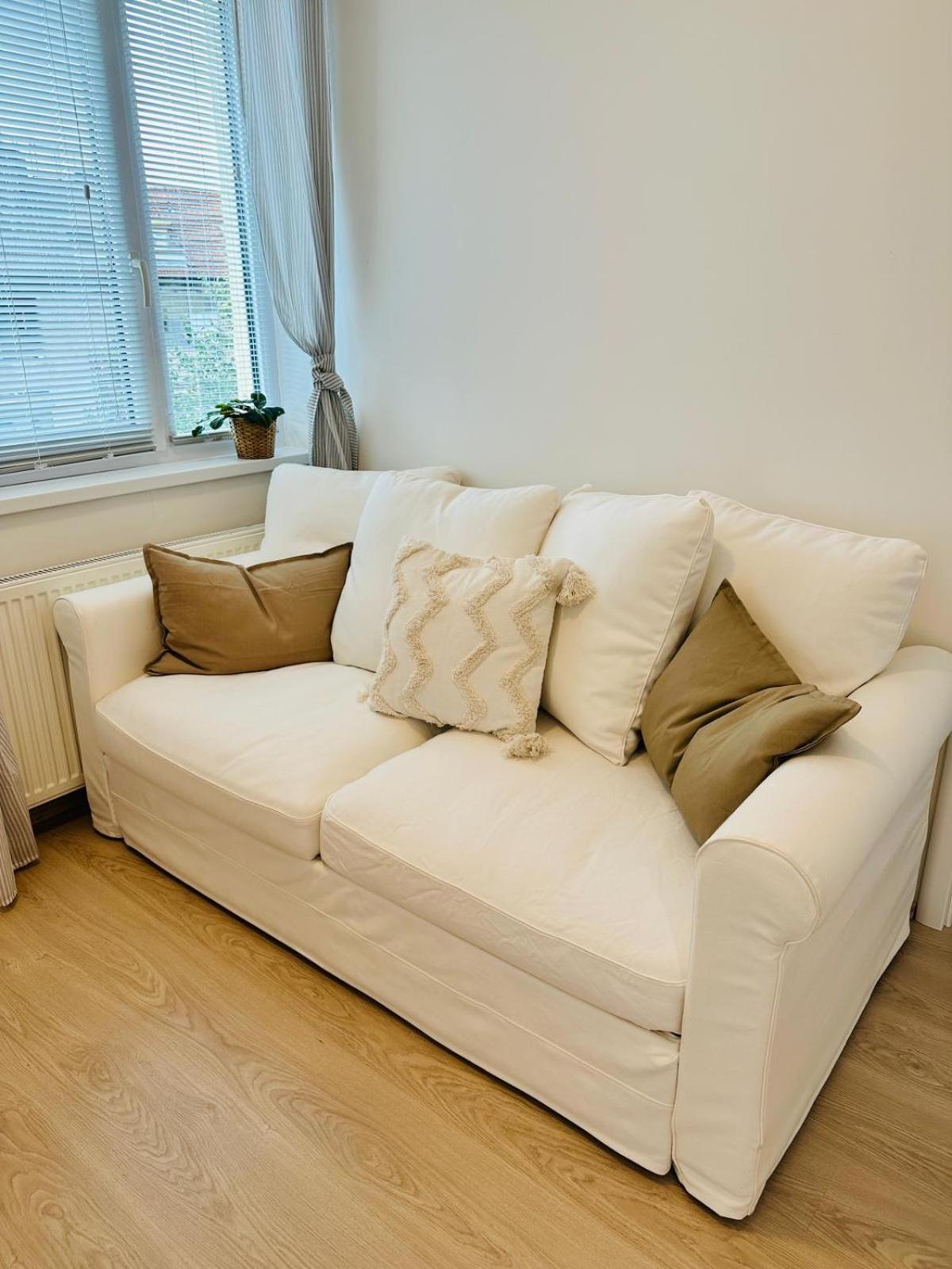 Cozy And Unique Near Train Station * Bratislava