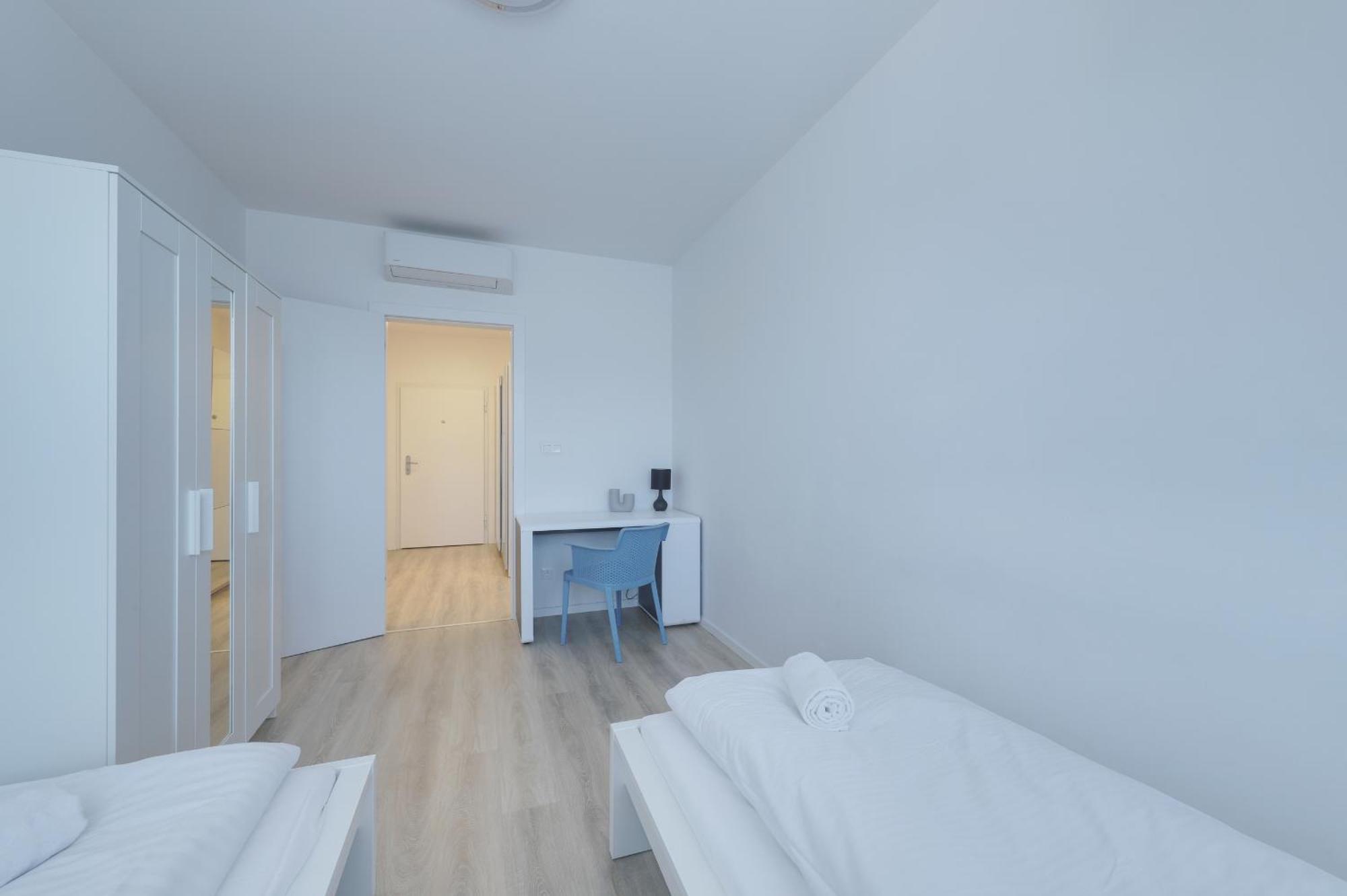 Bazova With Free Parking Appartamento Bratislava