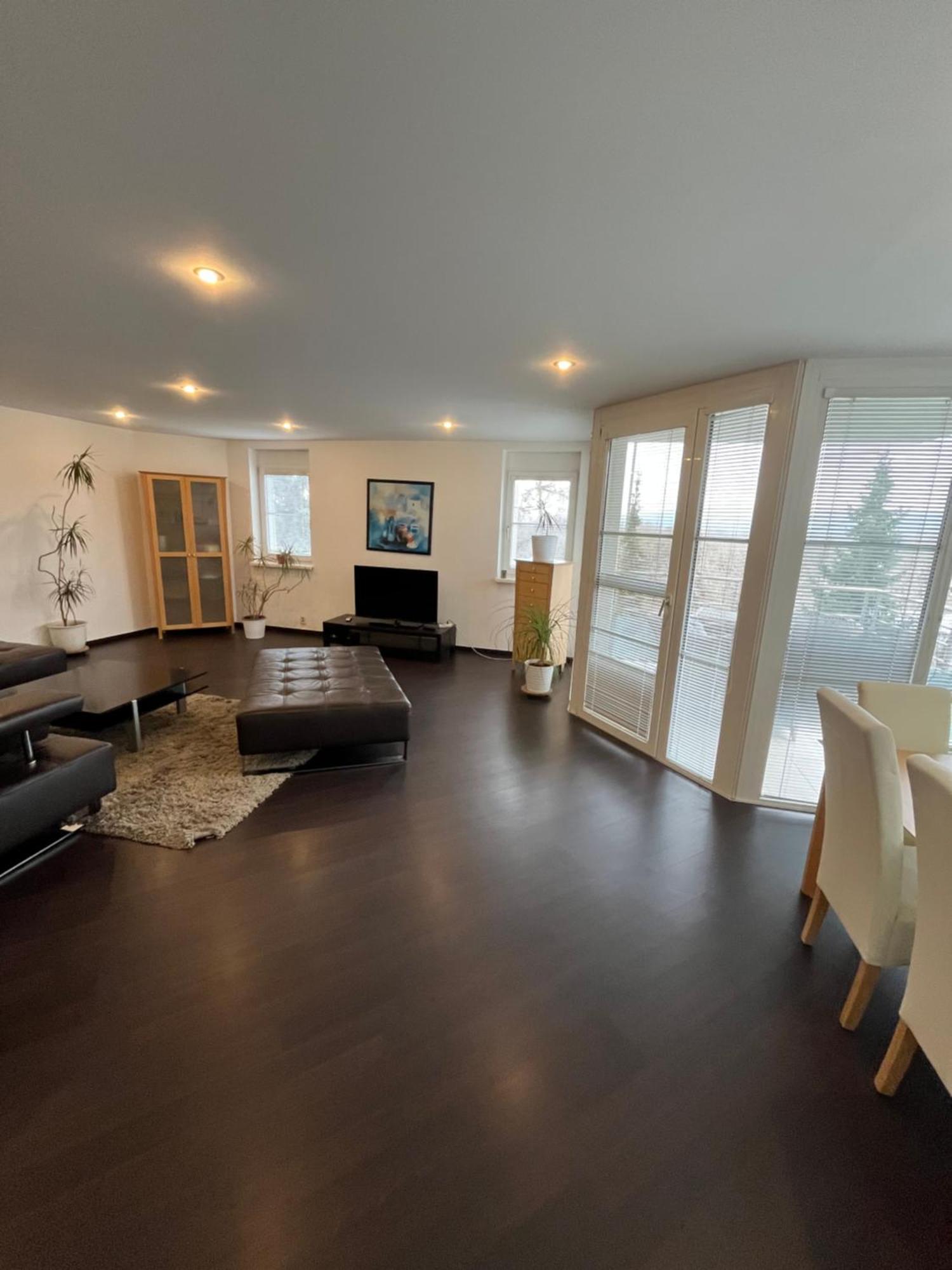 Butterfly Residence 165M2 Spacious Apartment With 4 Free Parking Spaces Playground And Gym * Bratislava