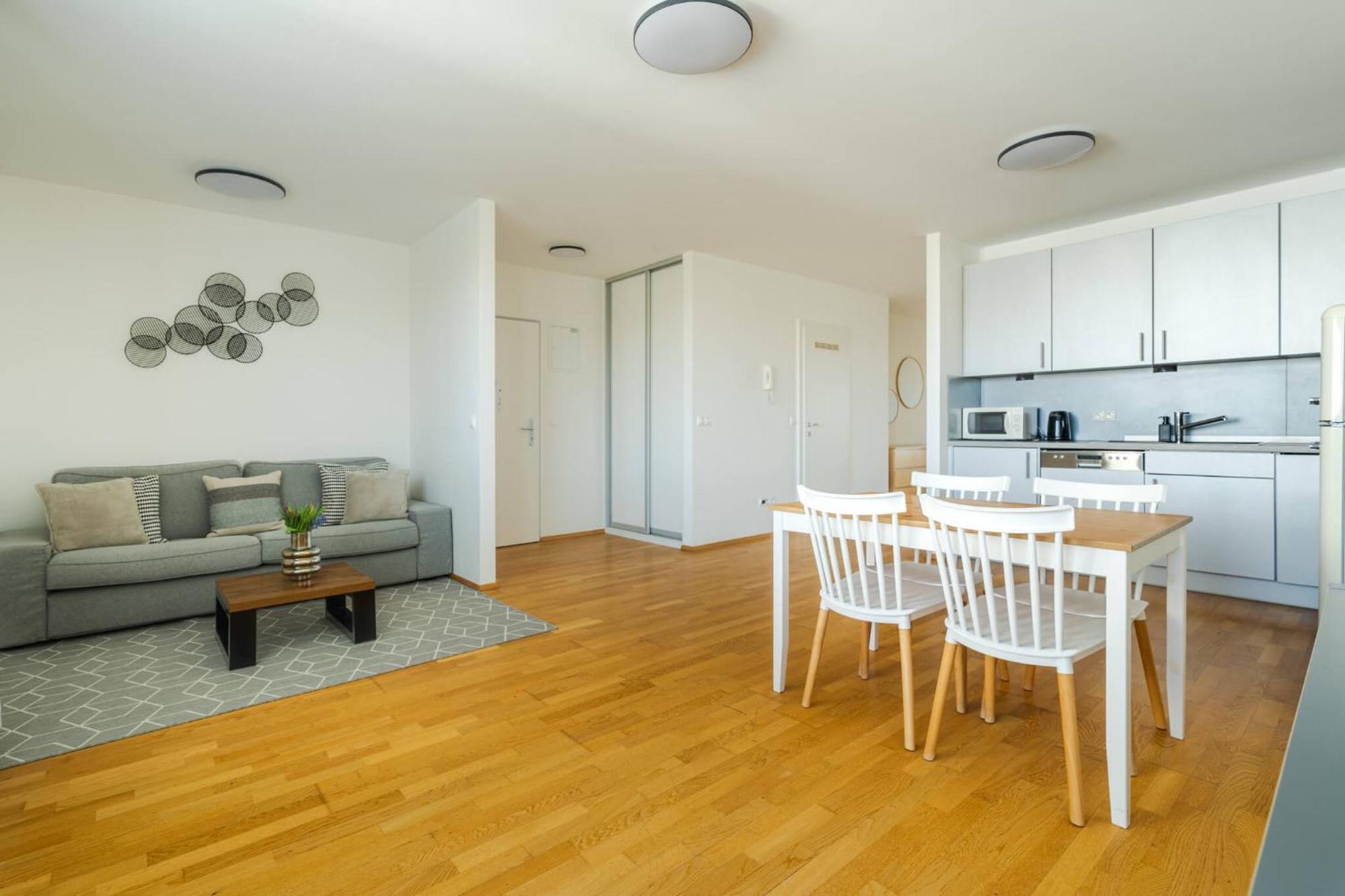 Business & Family Ambiente Apartments Apartment Bratislava
