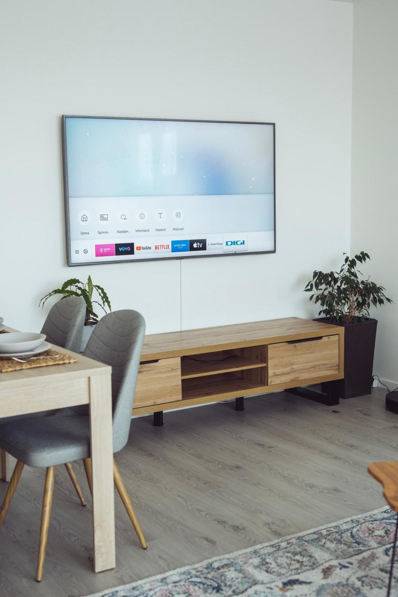 Modern 1-bedroom ǀ Ac, Free Parking Apartment *