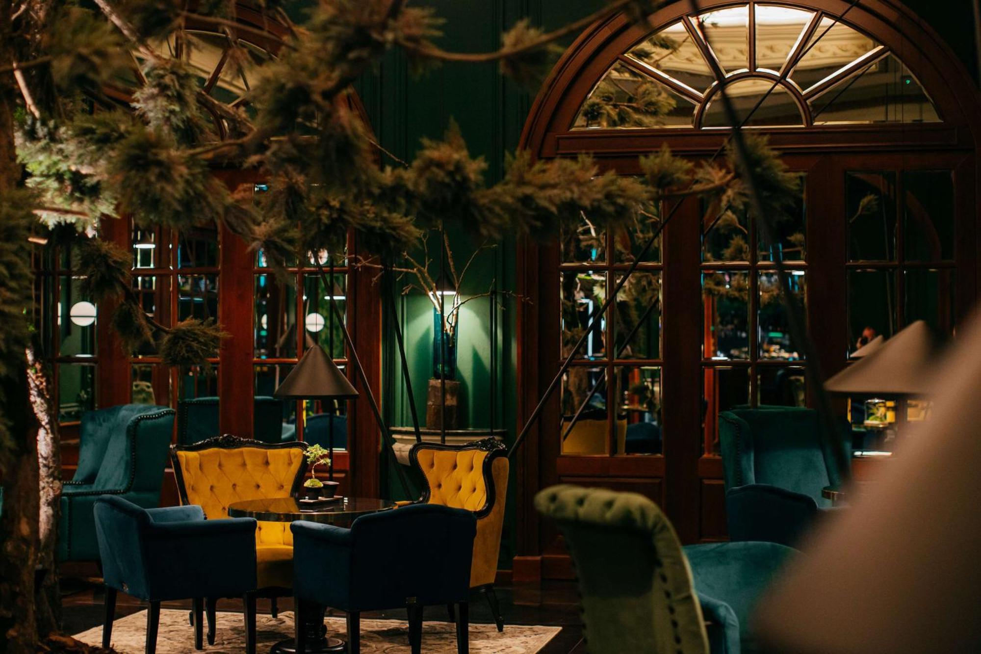 Radisson Blu Carlton Hotel, Hotel 4*