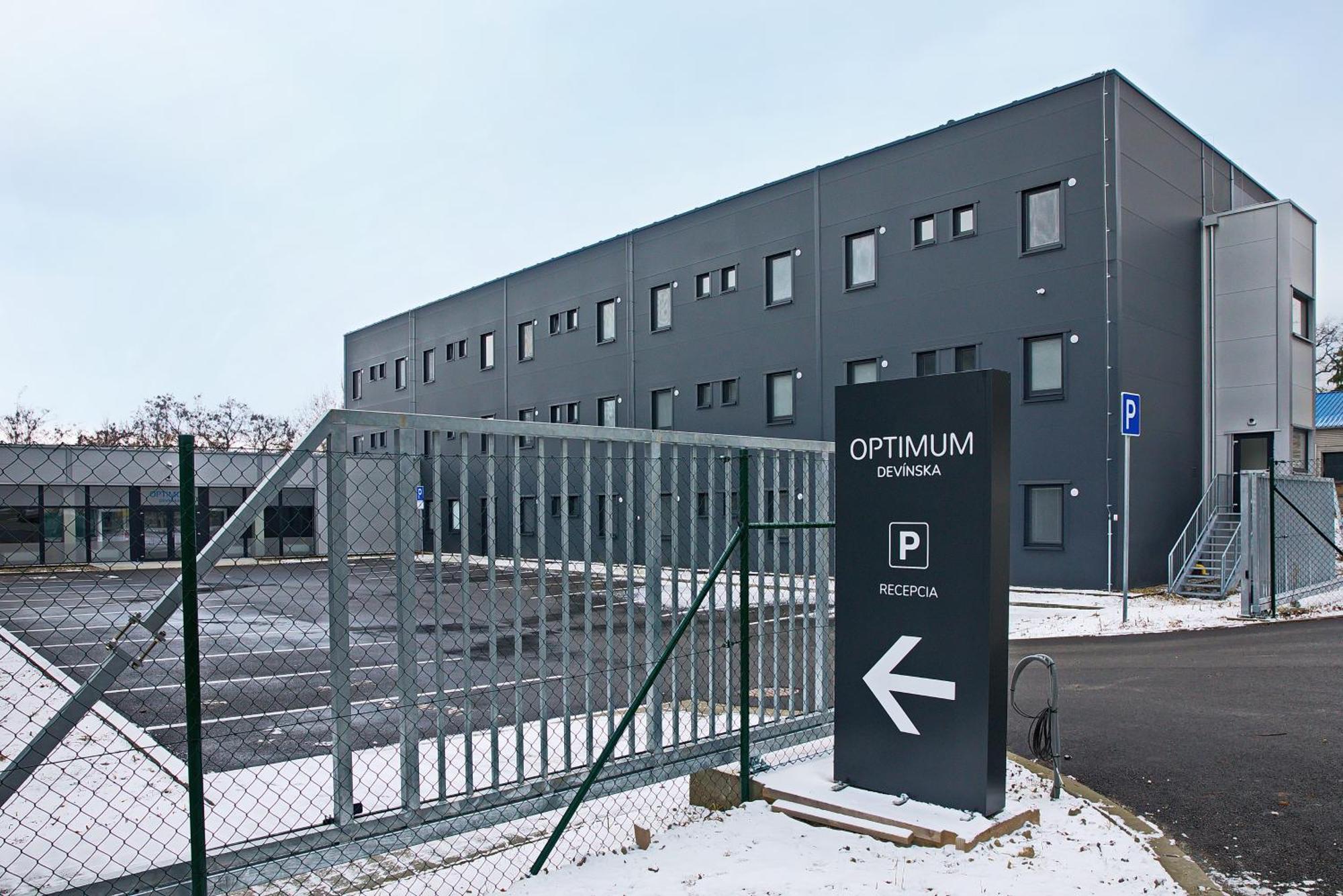 Optimum Devinska Hostel